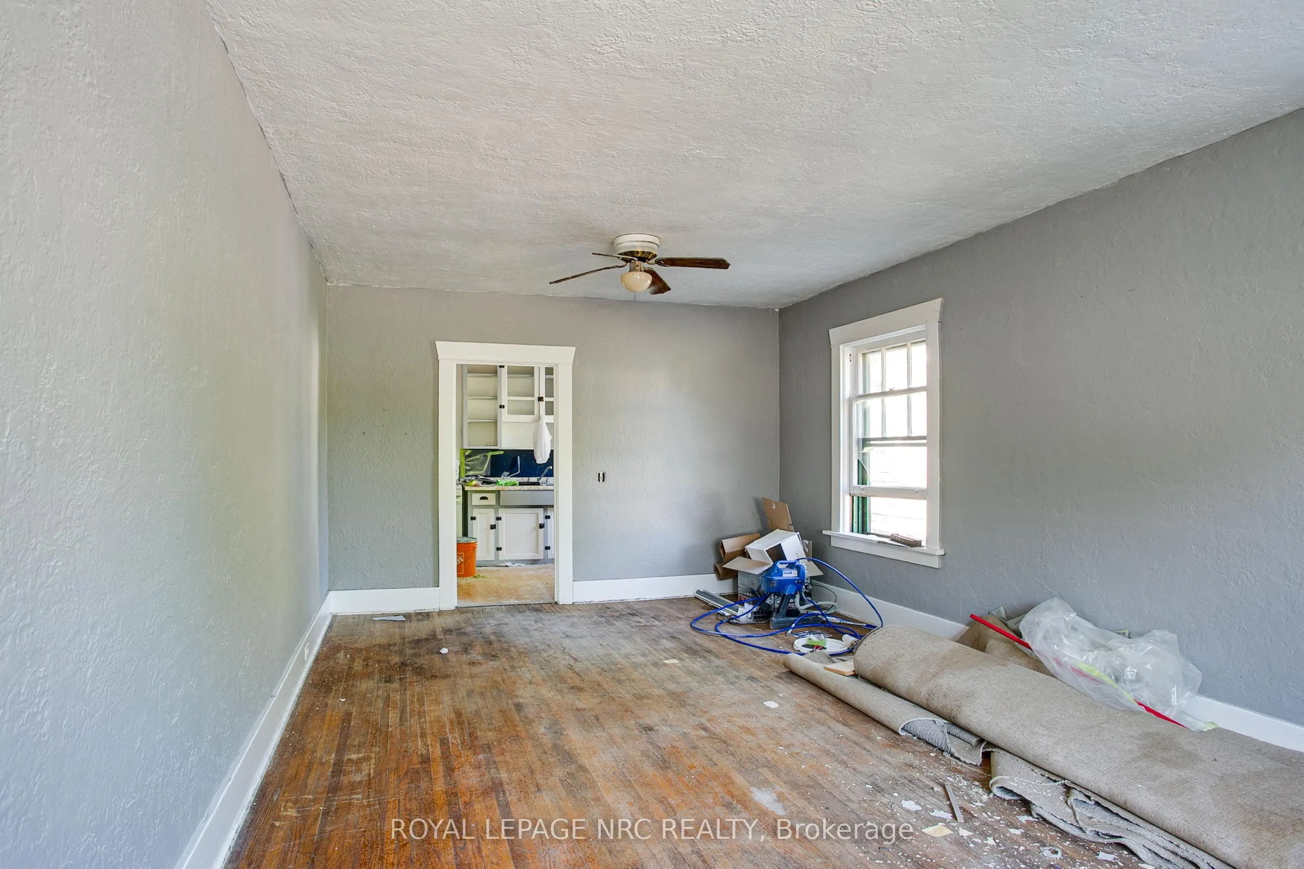 3651 Elm Street