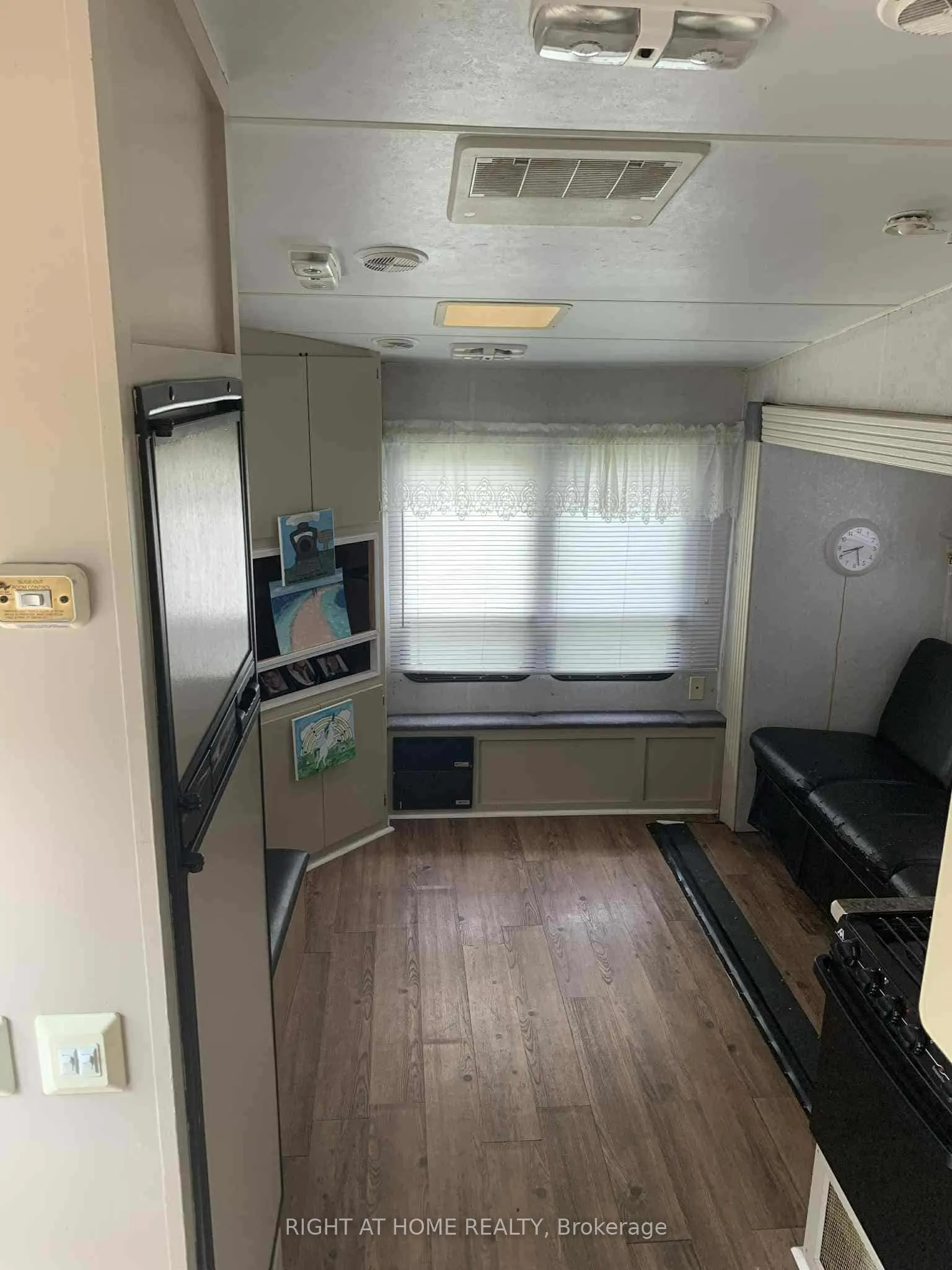 236 Apple Trail