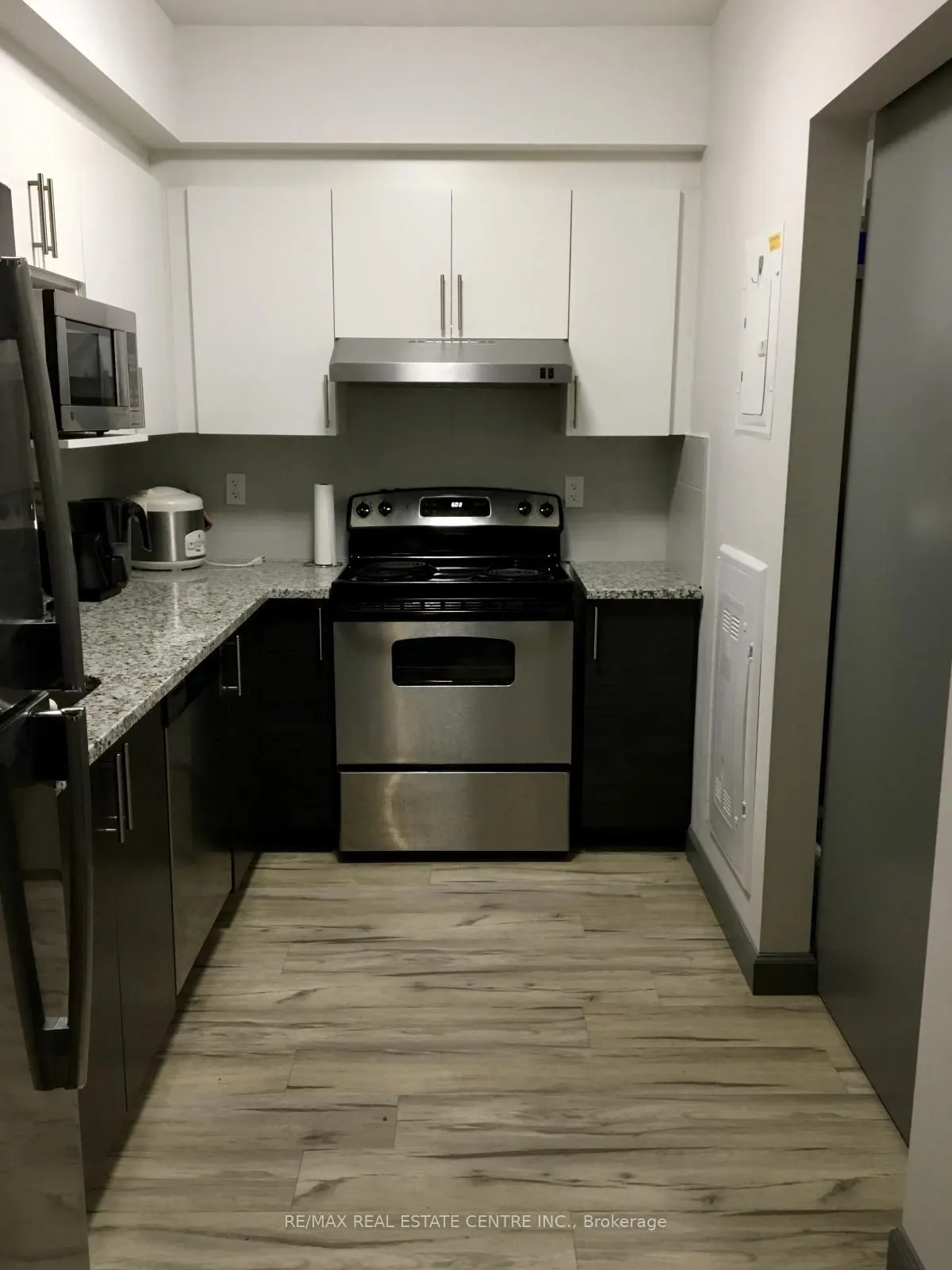 258 B Sunview Street, #279