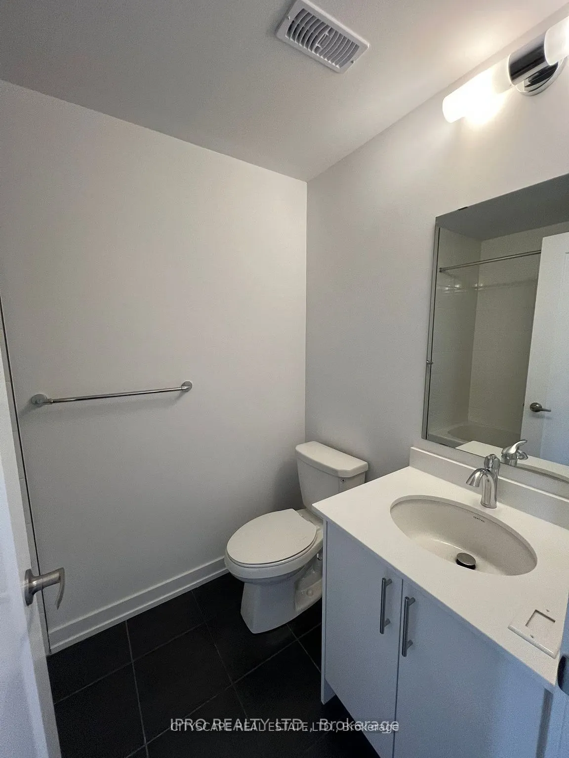 940 St David N Street, #58