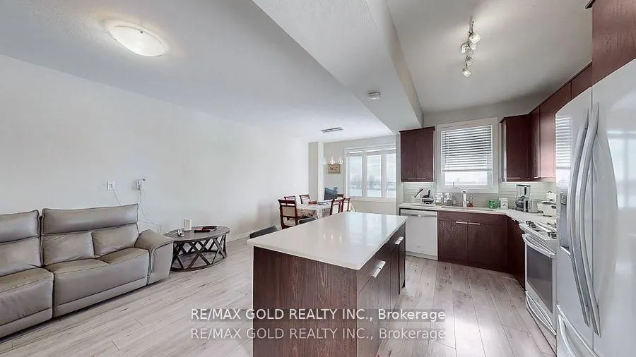 997 West Village Square
