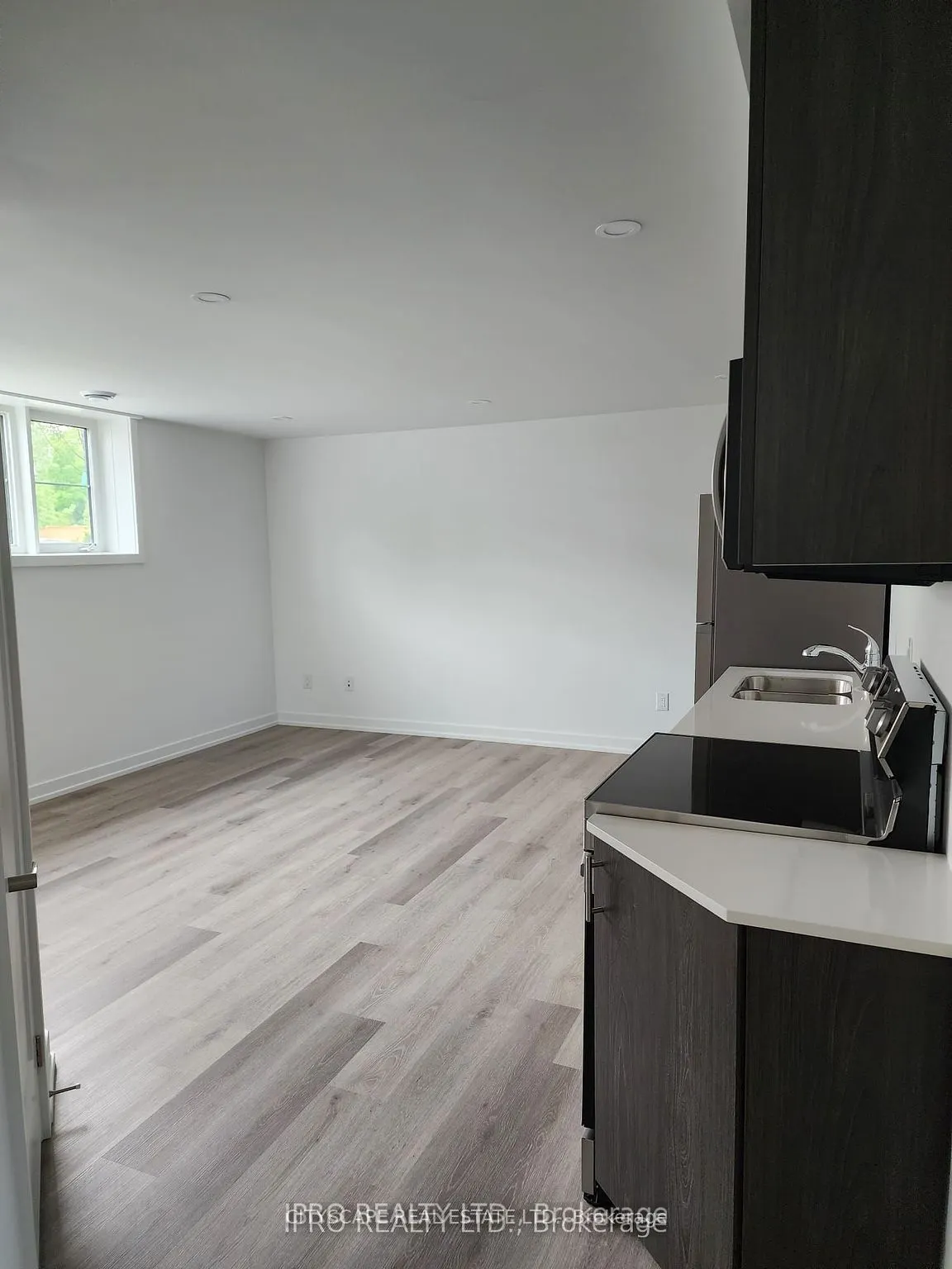 4263 Fourth Avenue, #814