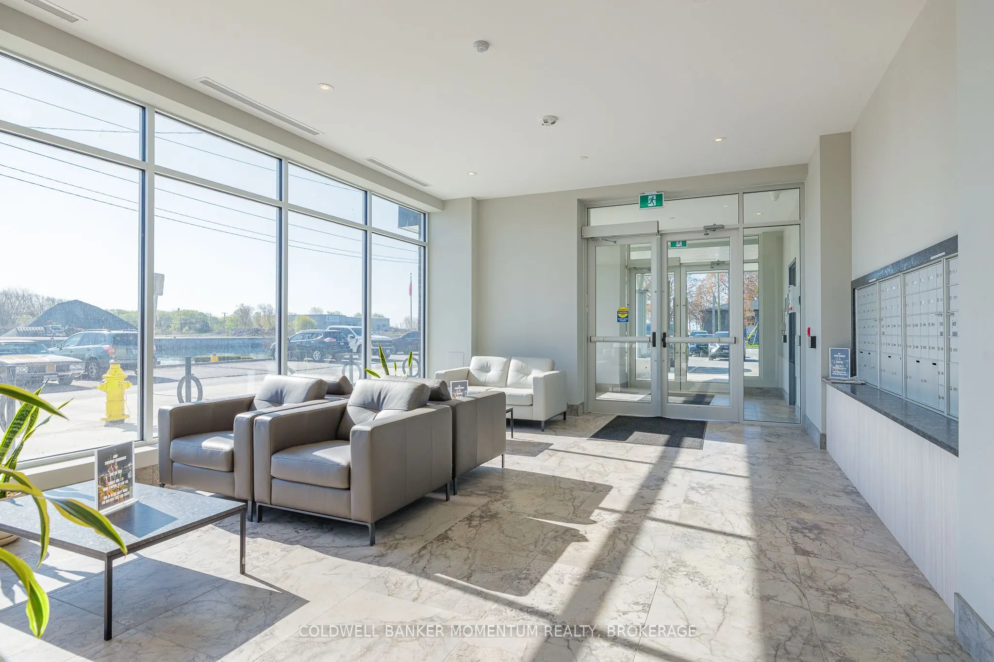118 West Street, #403