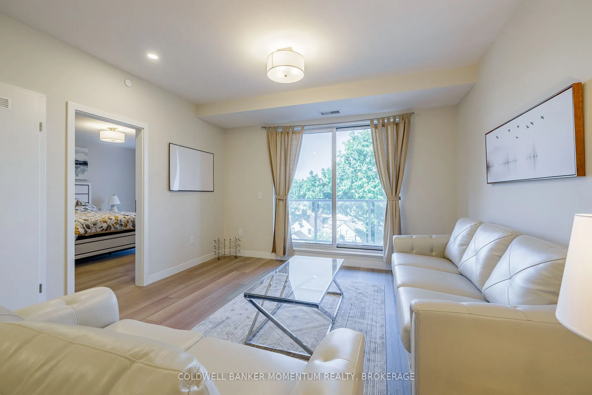 118 West Street, #403