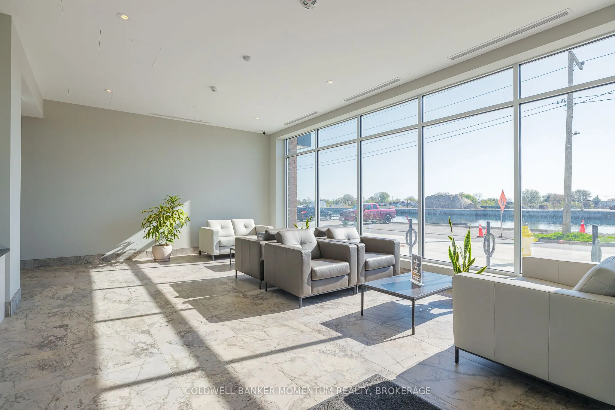 118 West Street, #403