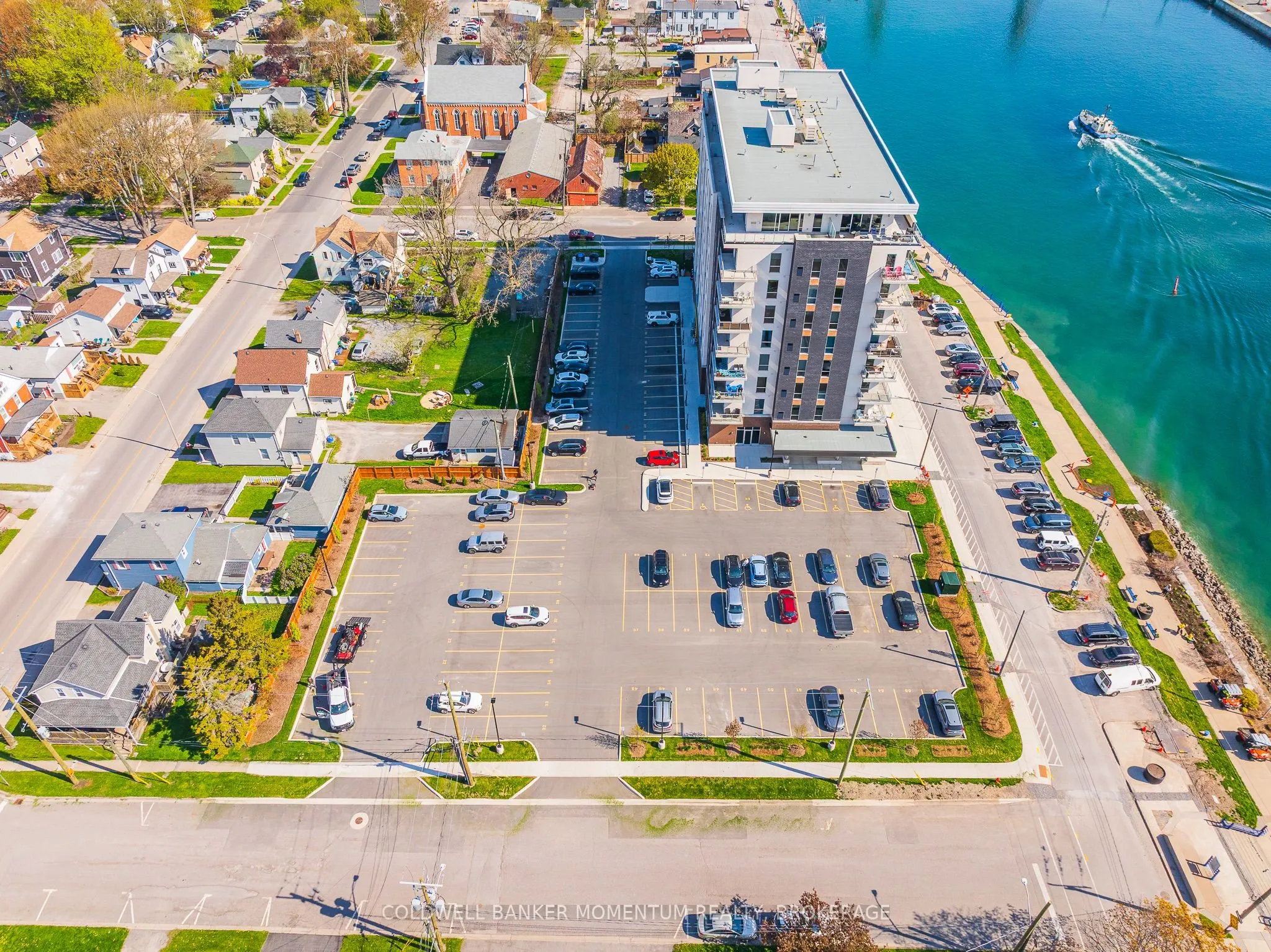 118 West Street, #403