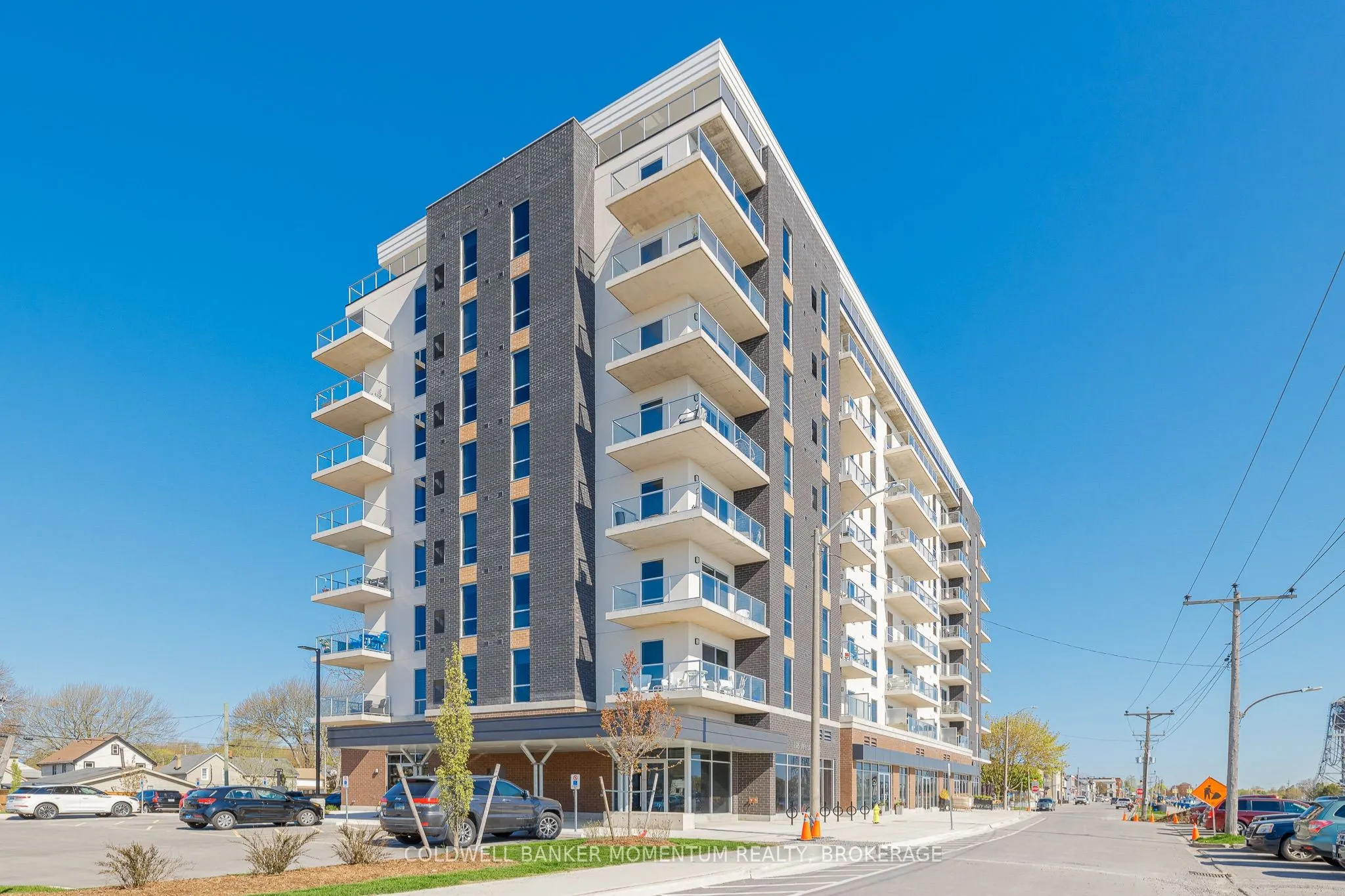 118 West Street, #403