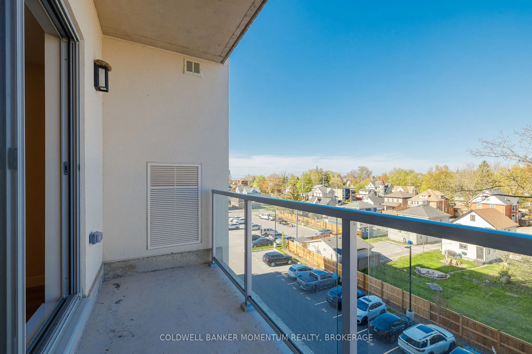 118 West Street, #403