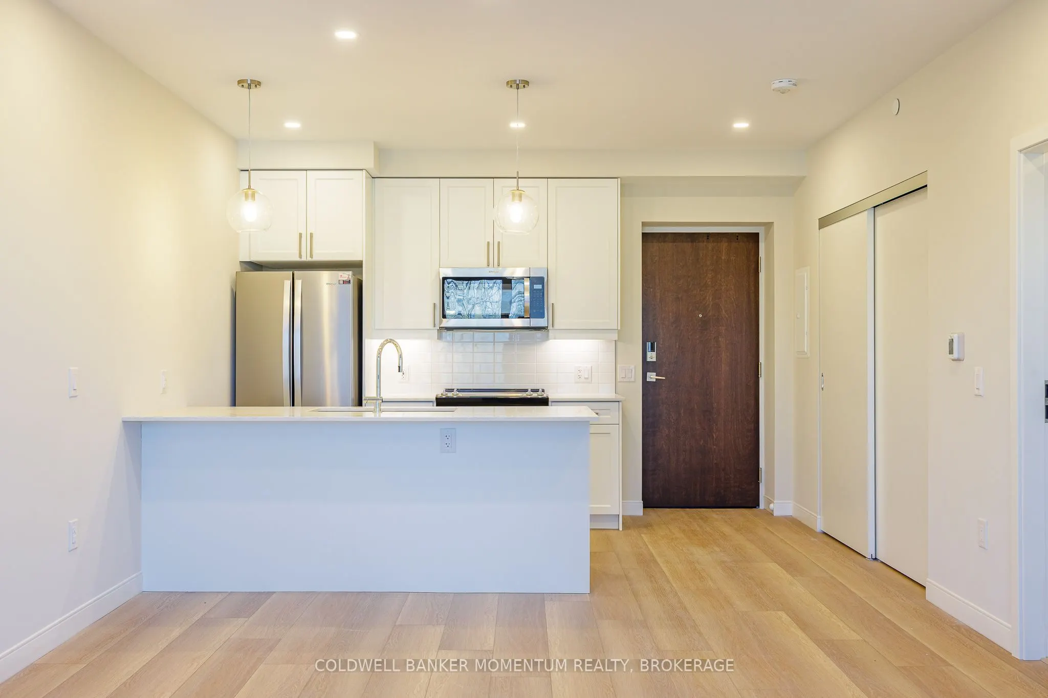 118 West Street, #403