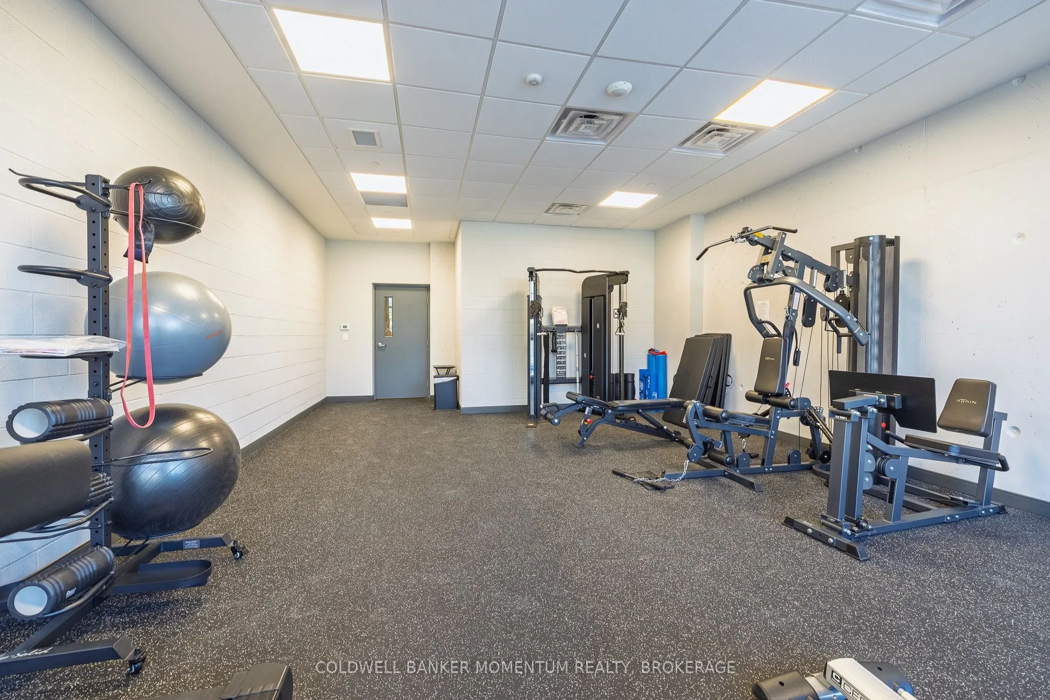 118 West Street, #403