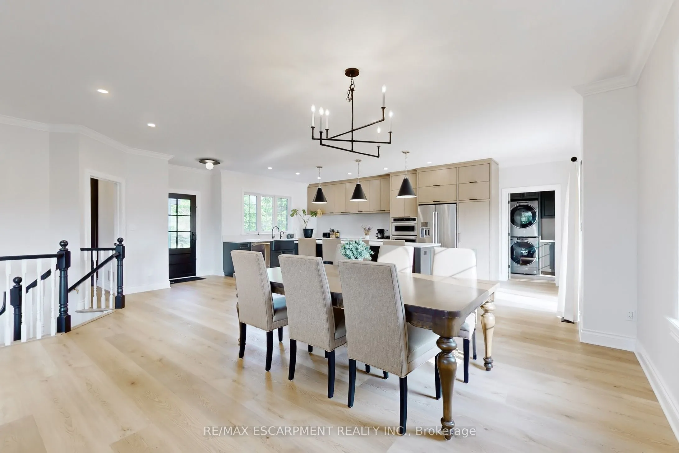 485 Concession 5 Road E