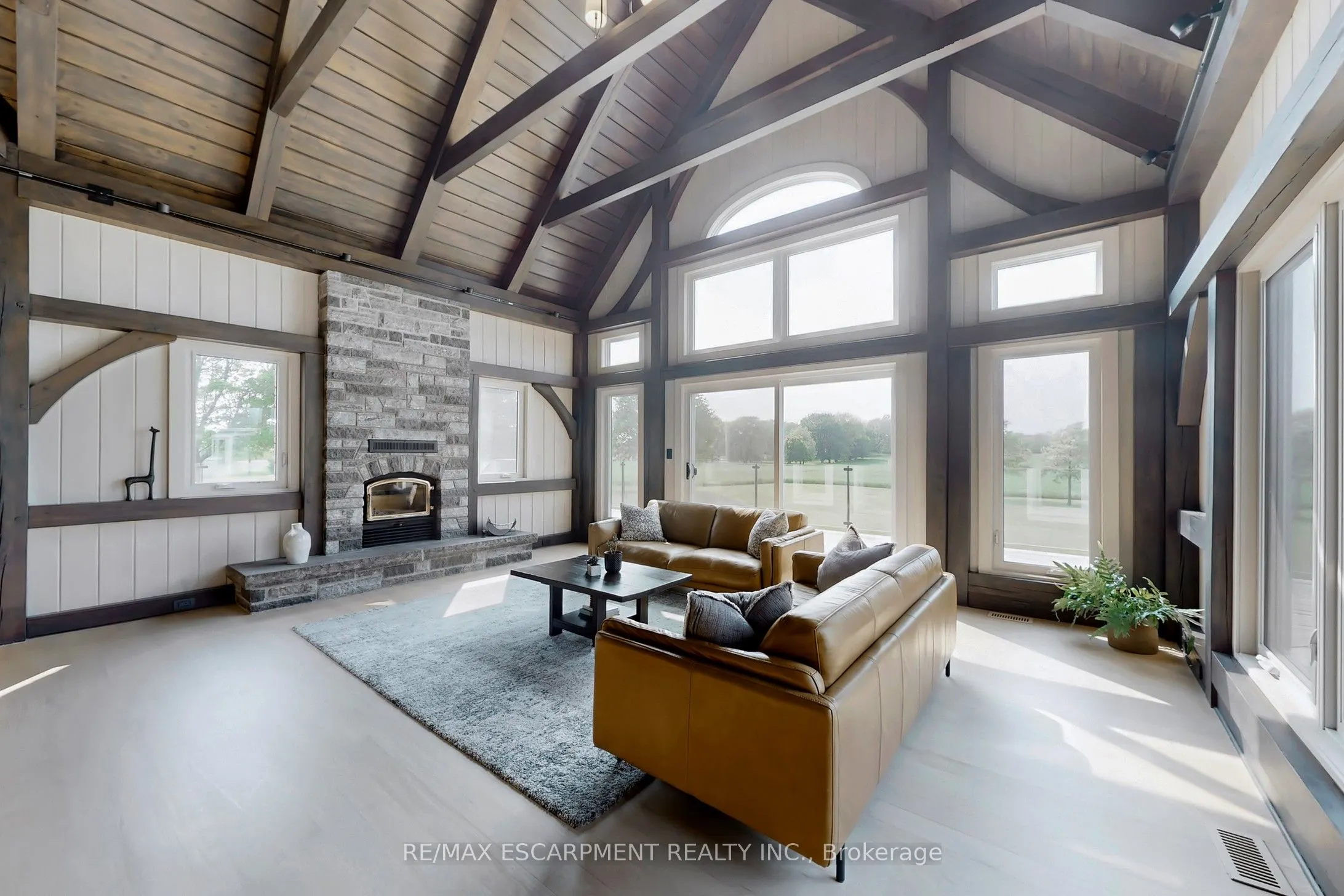 485 Concession 5 Road E