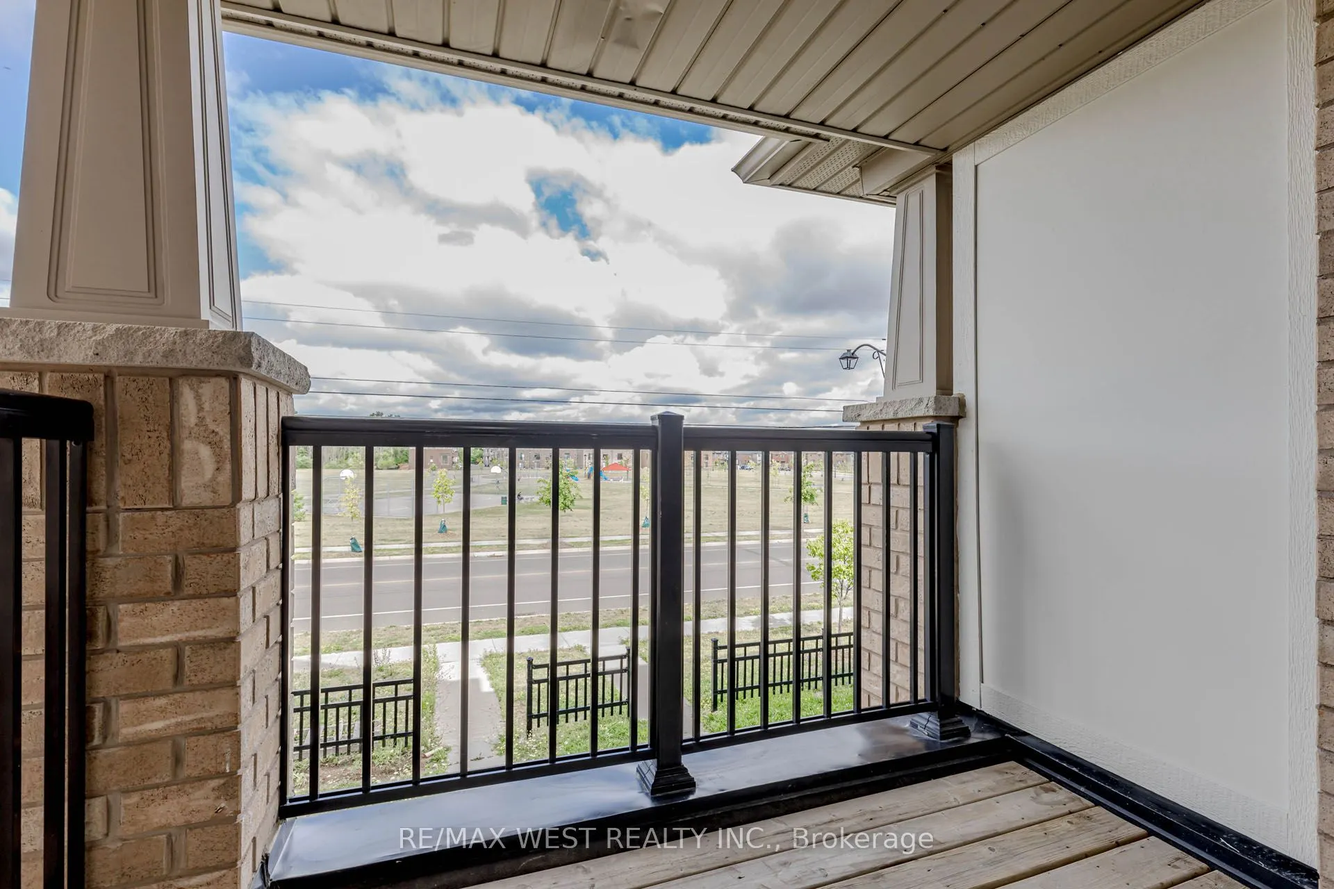 74 Pagebrook Crescent