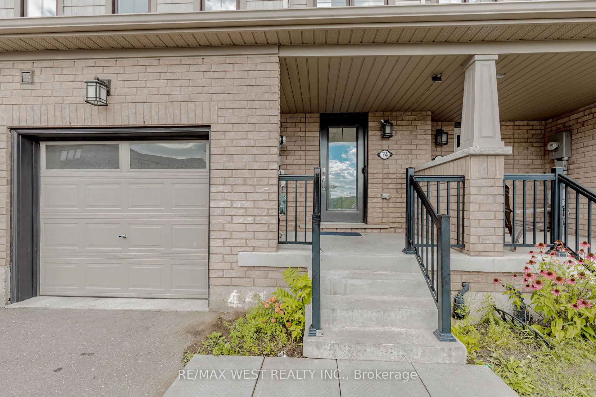74 Pagebrook Crescent