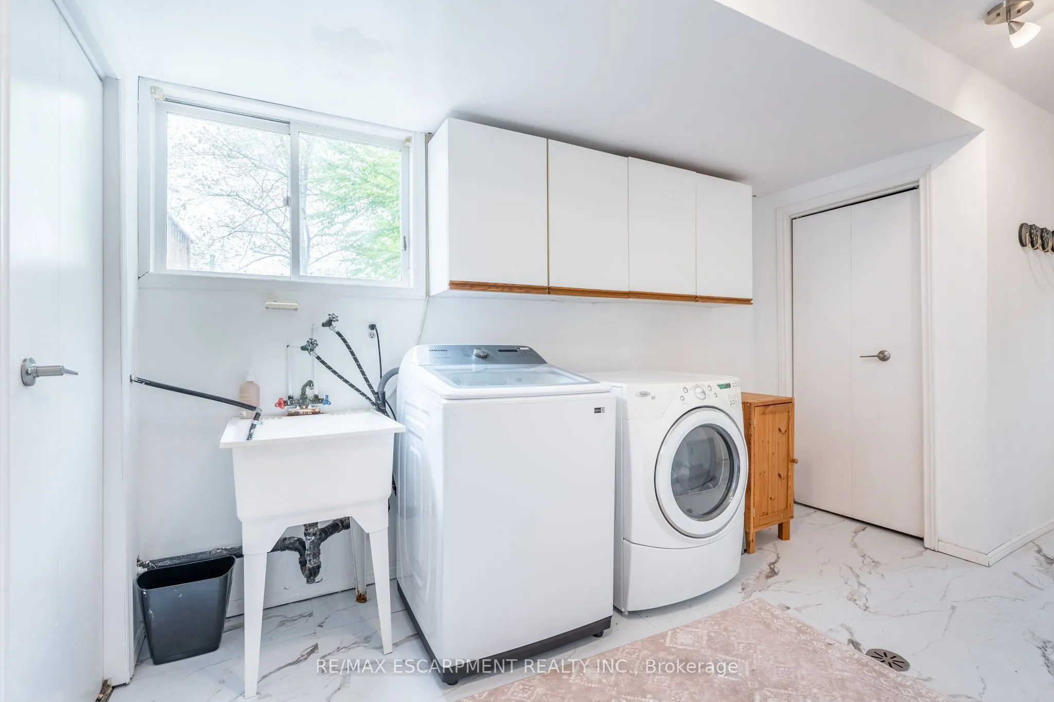 152 Concession 7 Road E