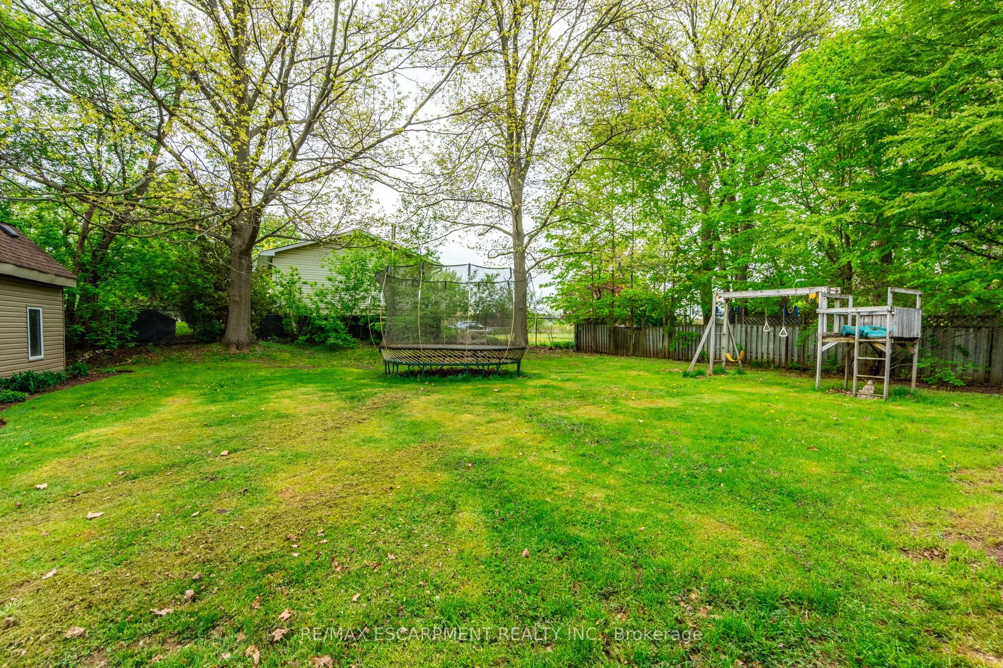 152 Concession 7 Road E