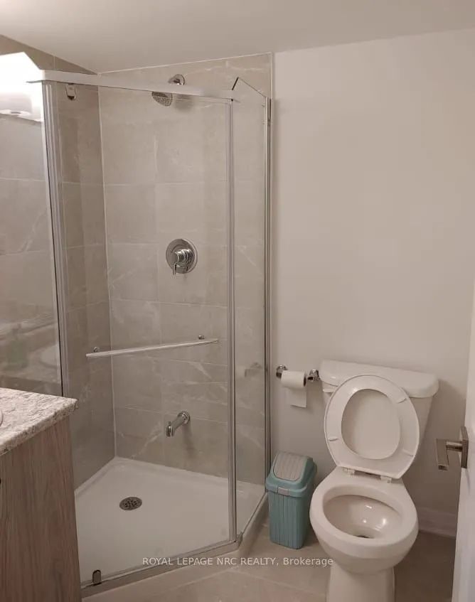 51 Sparrow Avenue, #18