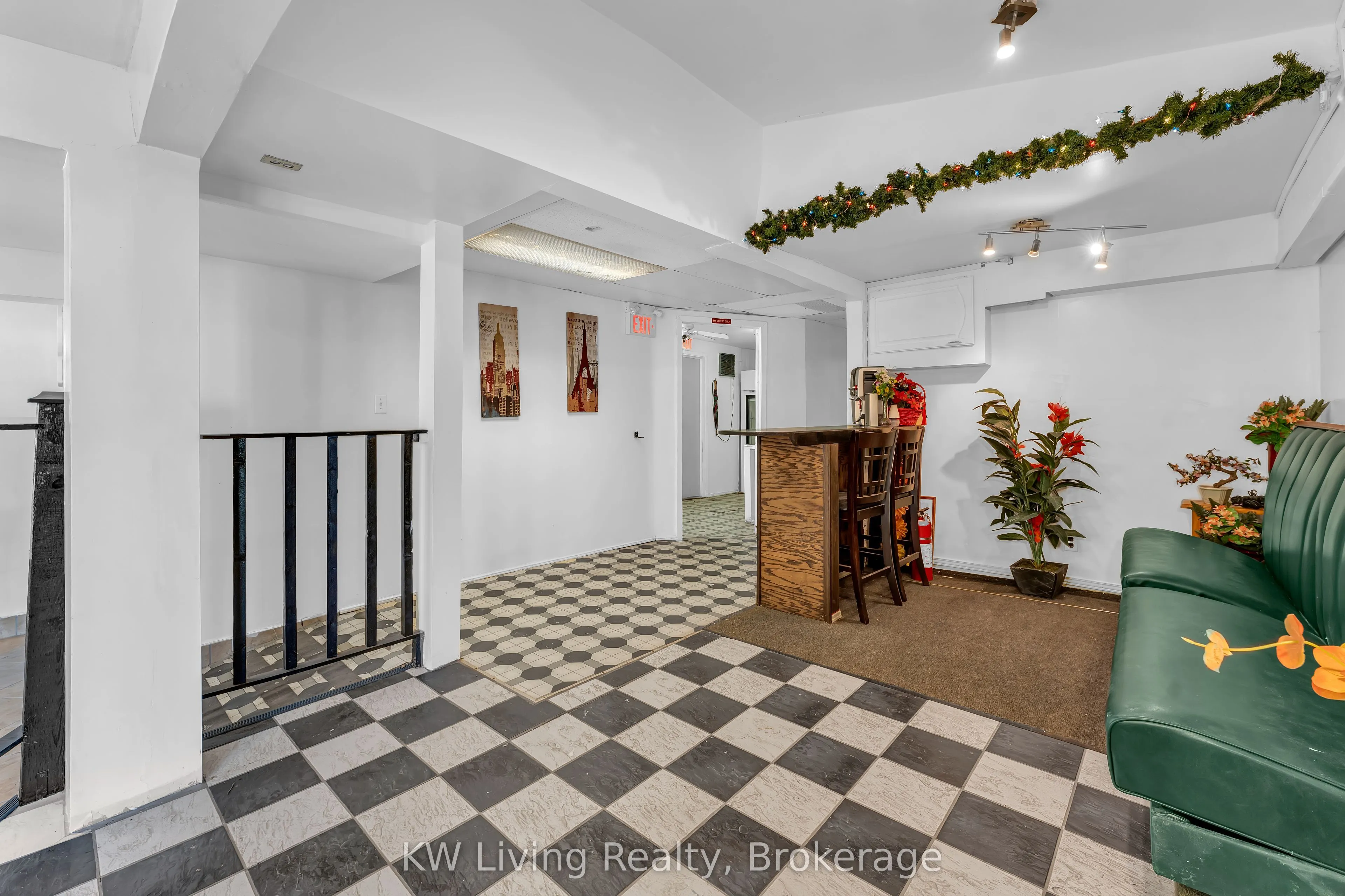 2030 Kirkfield Road