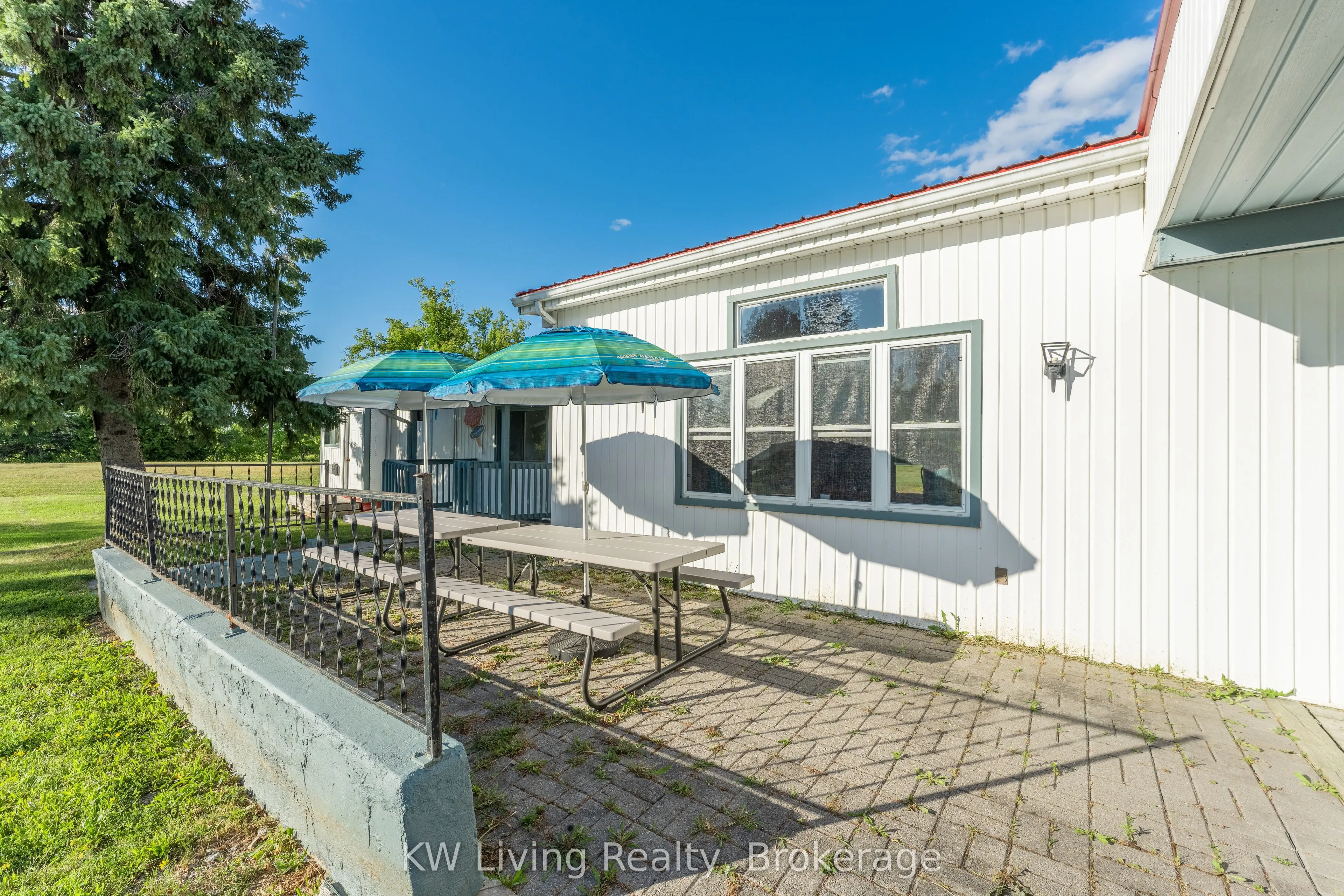 2030 Kirkfield Road