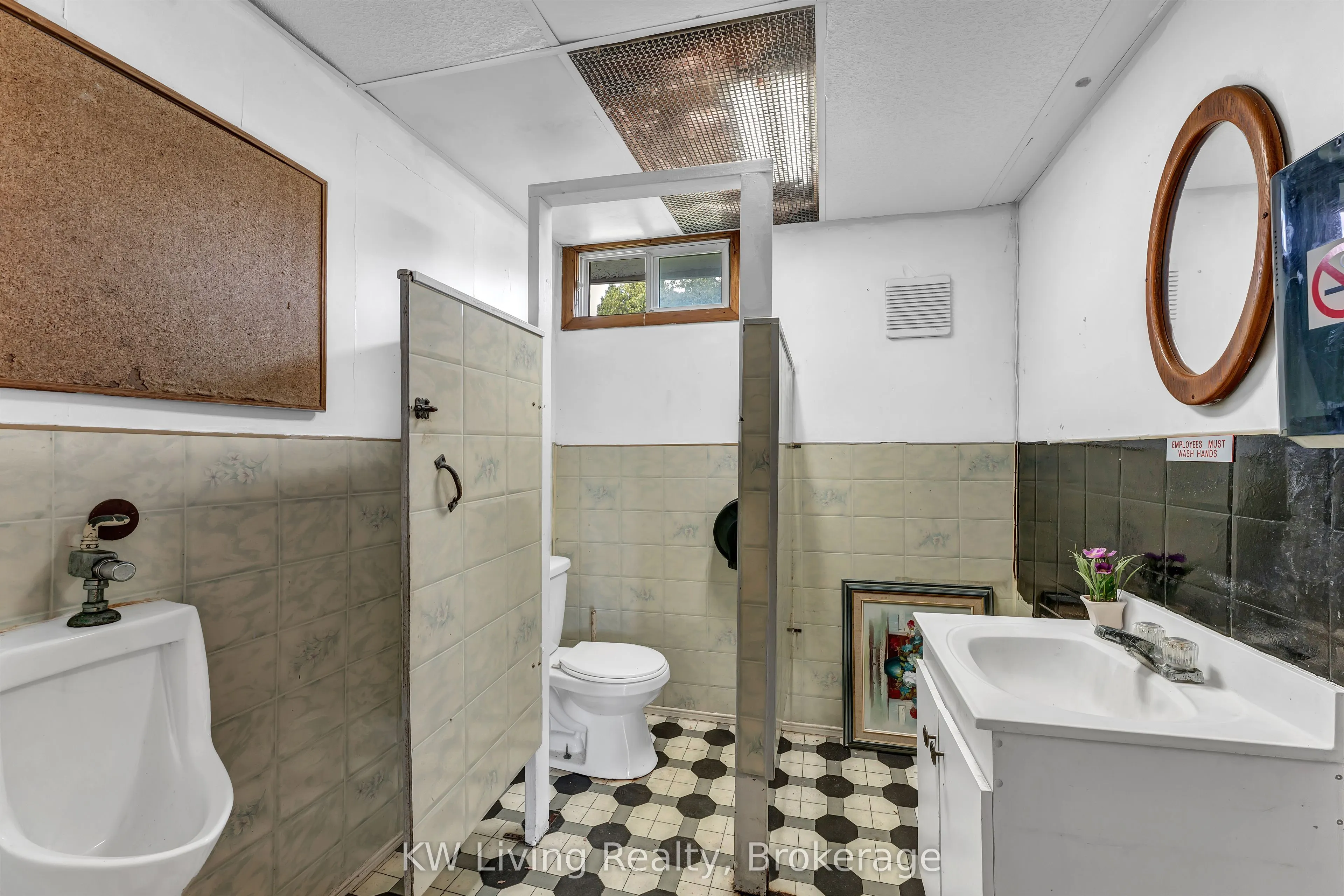 2030 Kirkfield Road