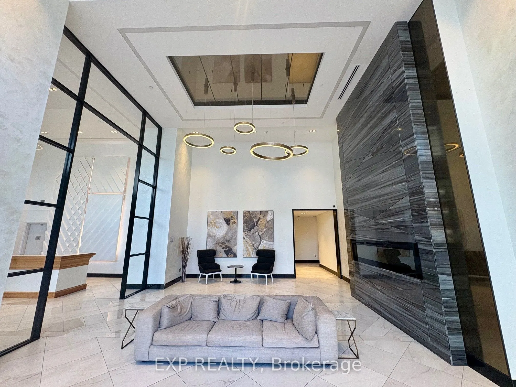 255 Bay Street, #1103