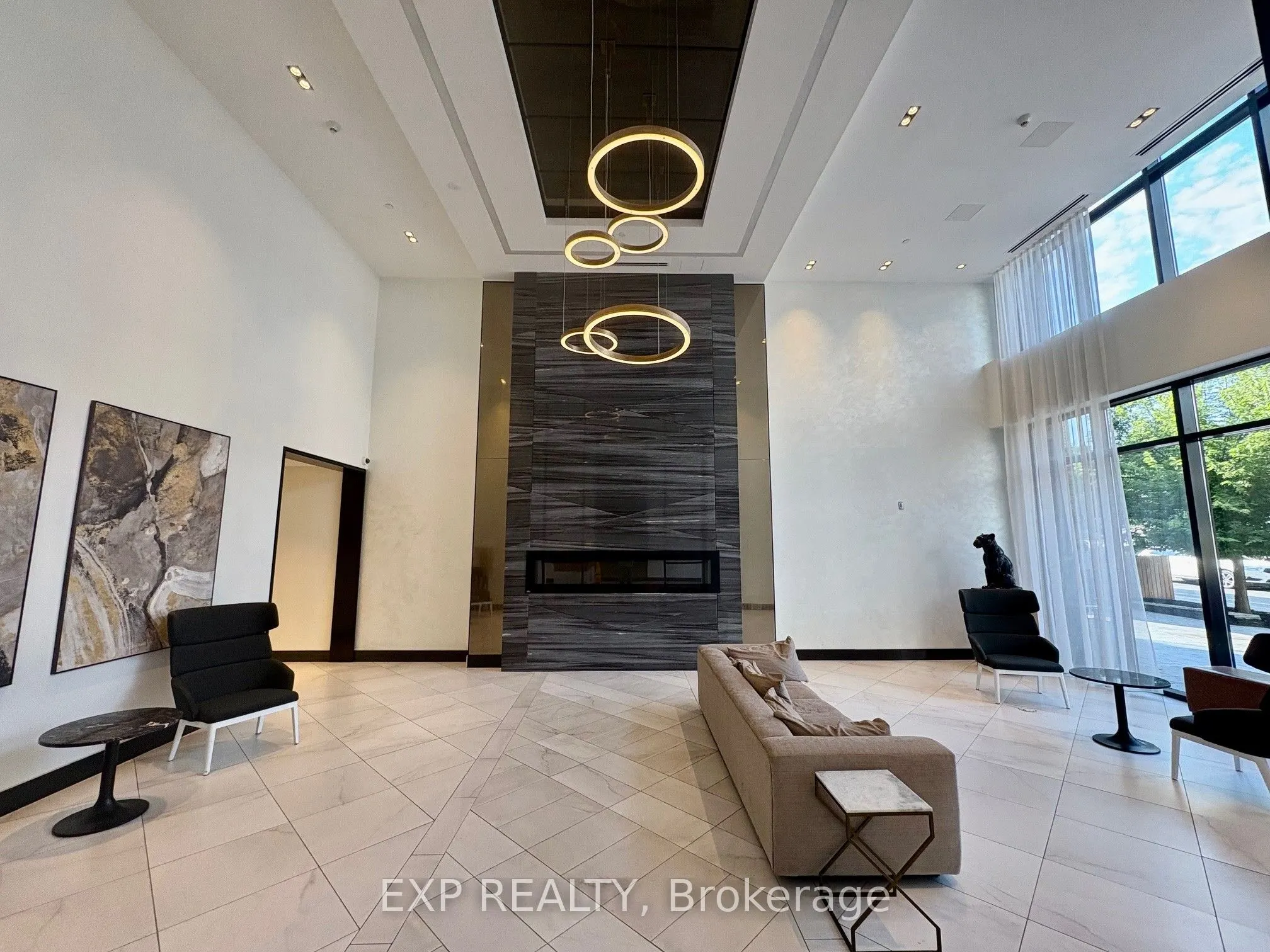 255 Bay Street, #1103