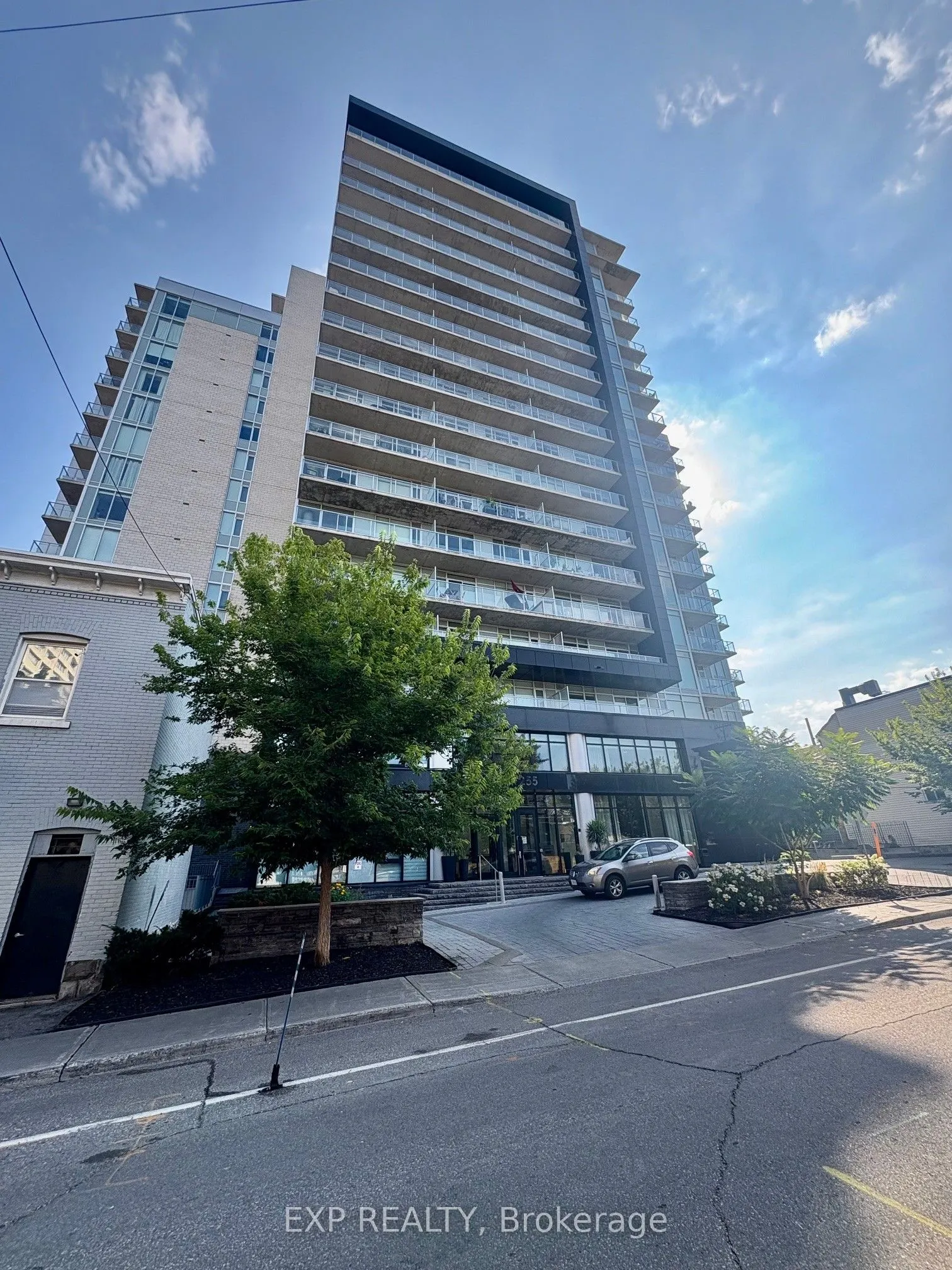 255 Bay Street, #1103