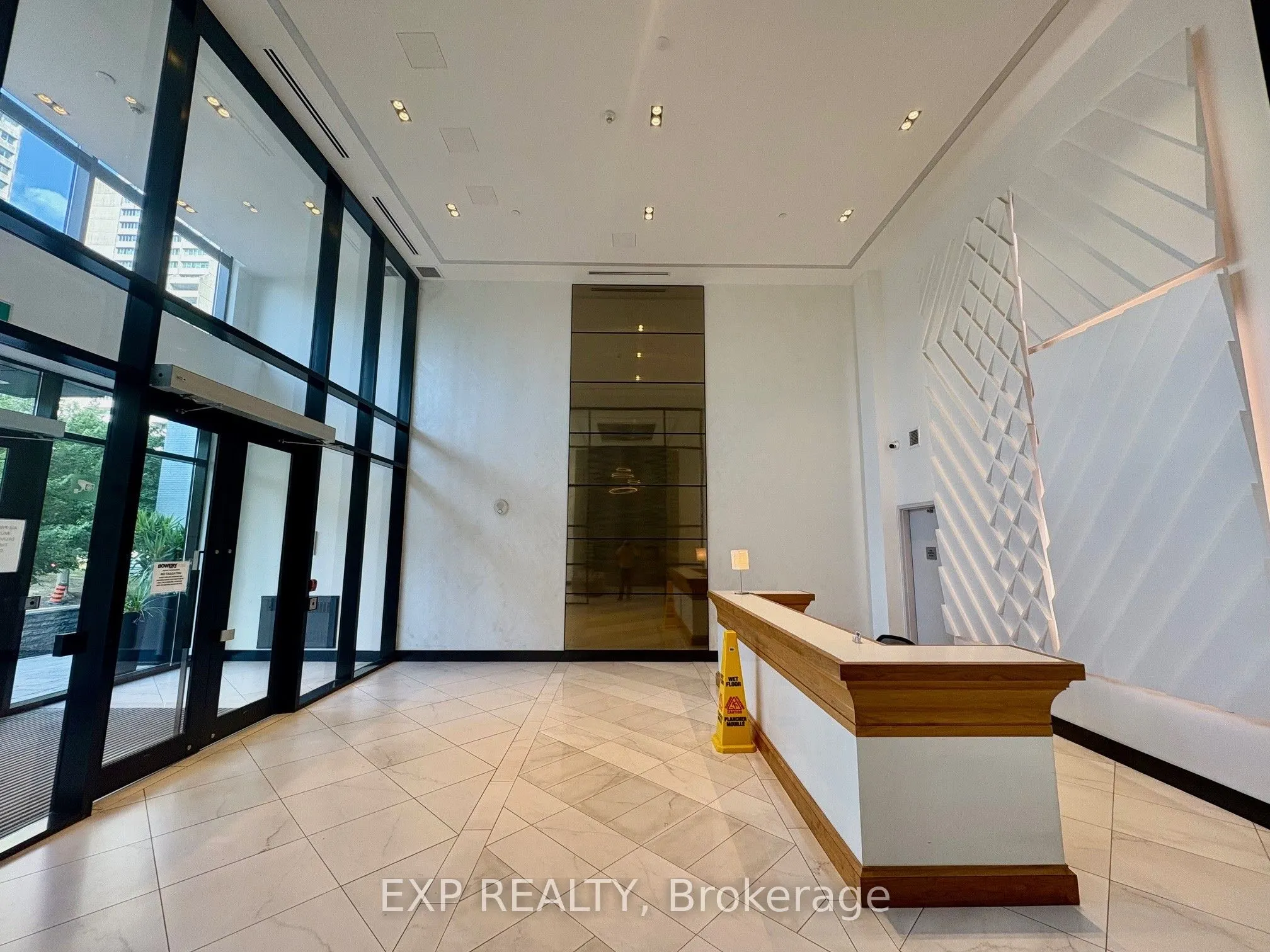 255 Bay Street, #1103