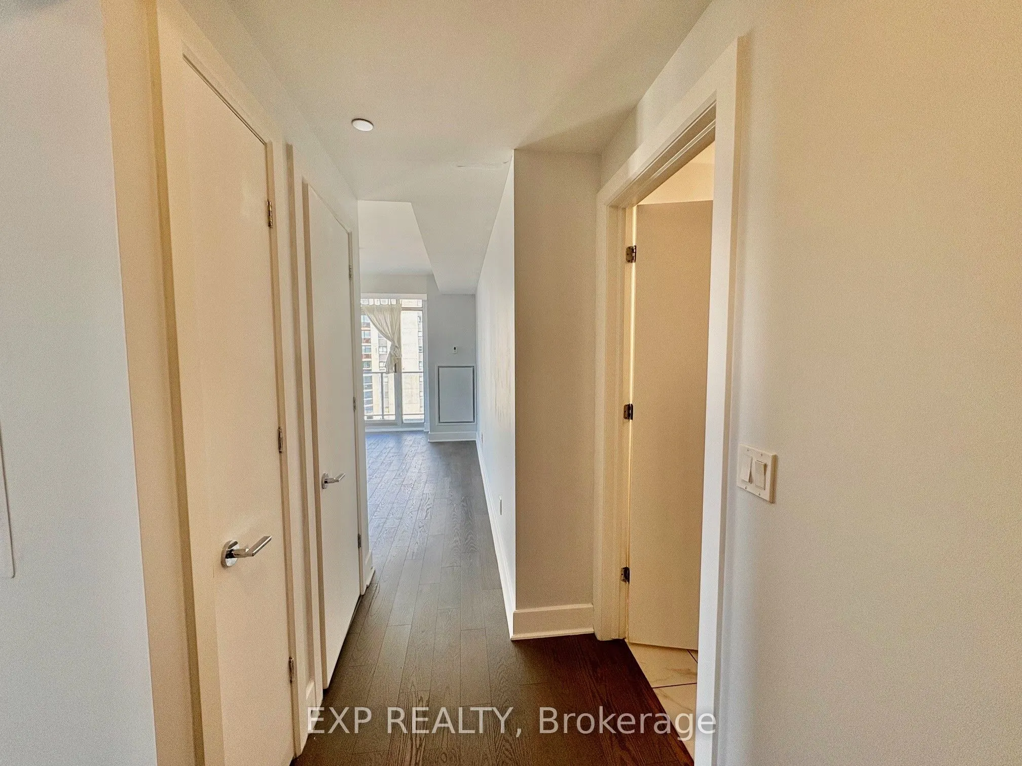 255 Bay Street, #1103