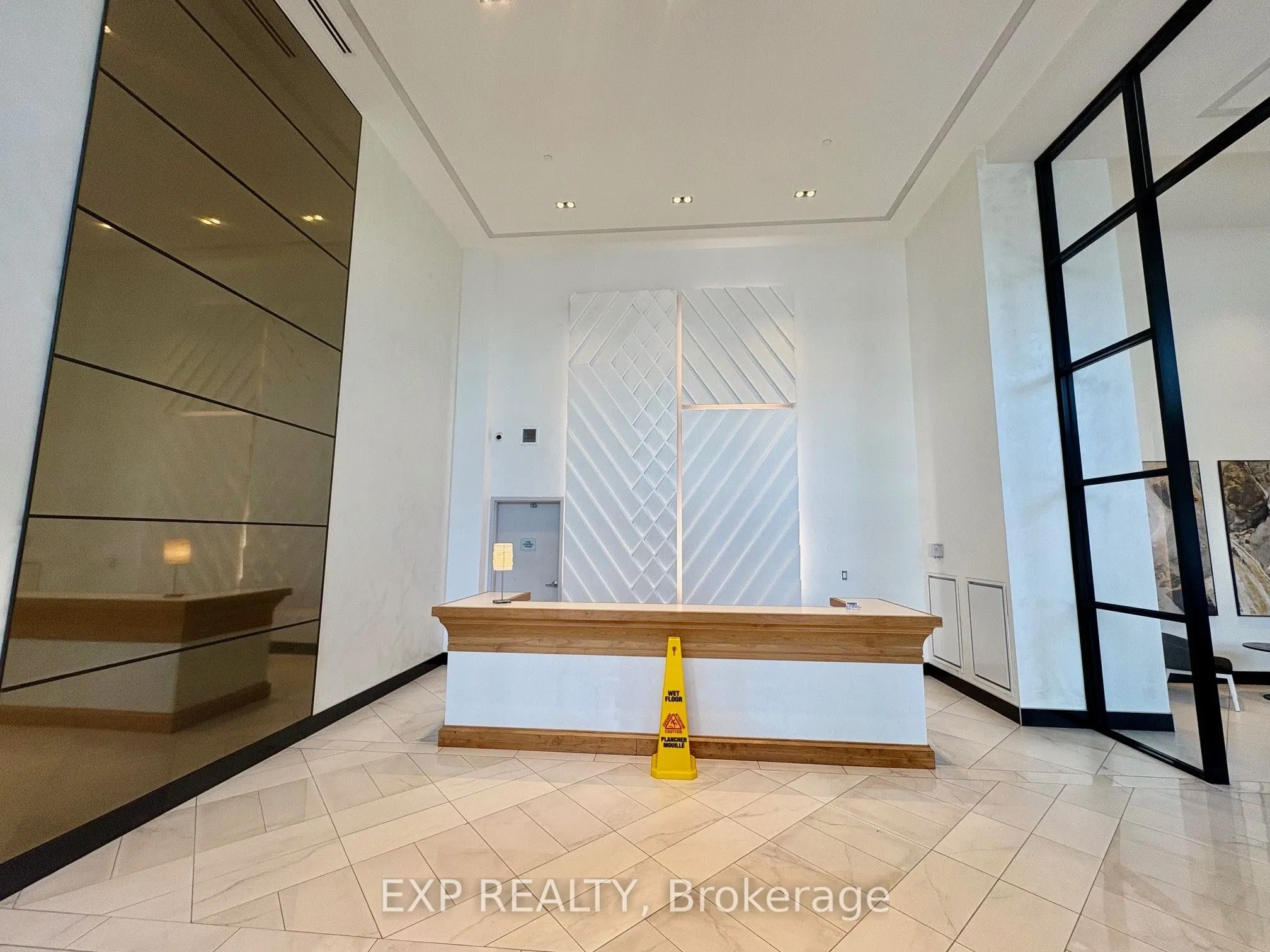 255 Bay Street, #1103
