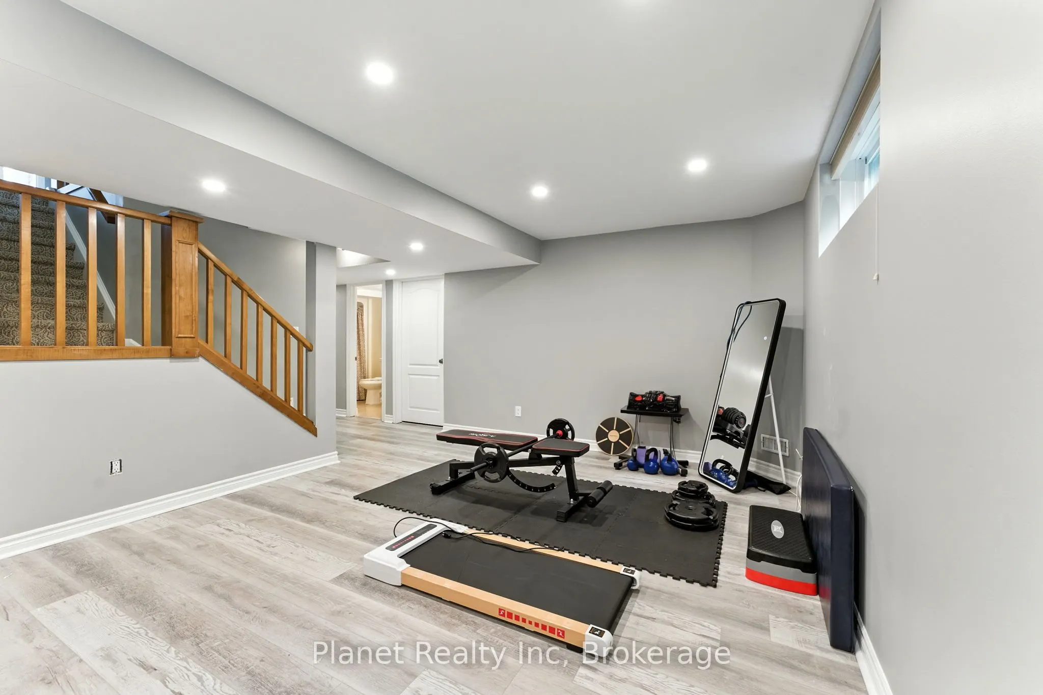 63 Truesdale Crescent