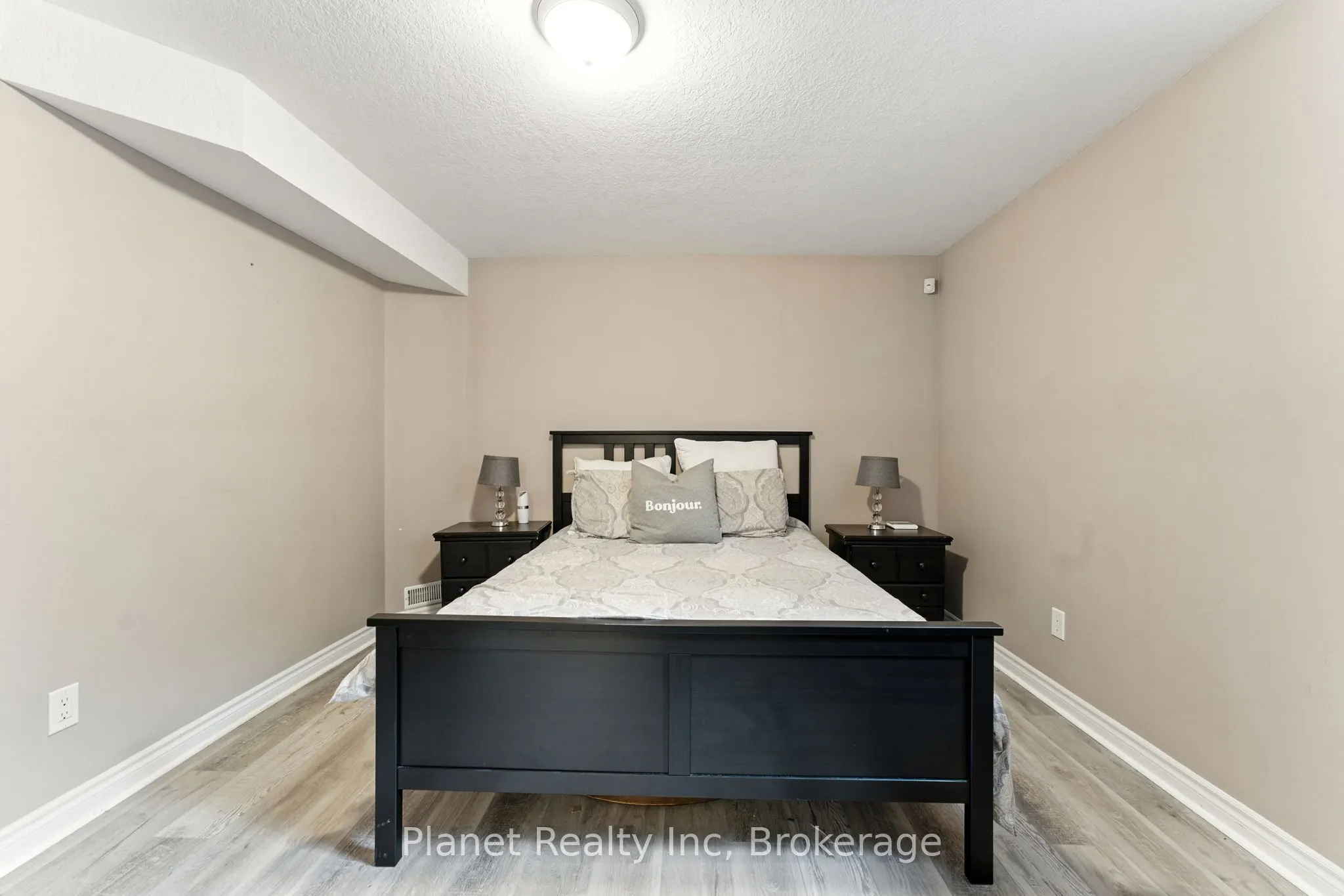 63 Truesdale Crescent