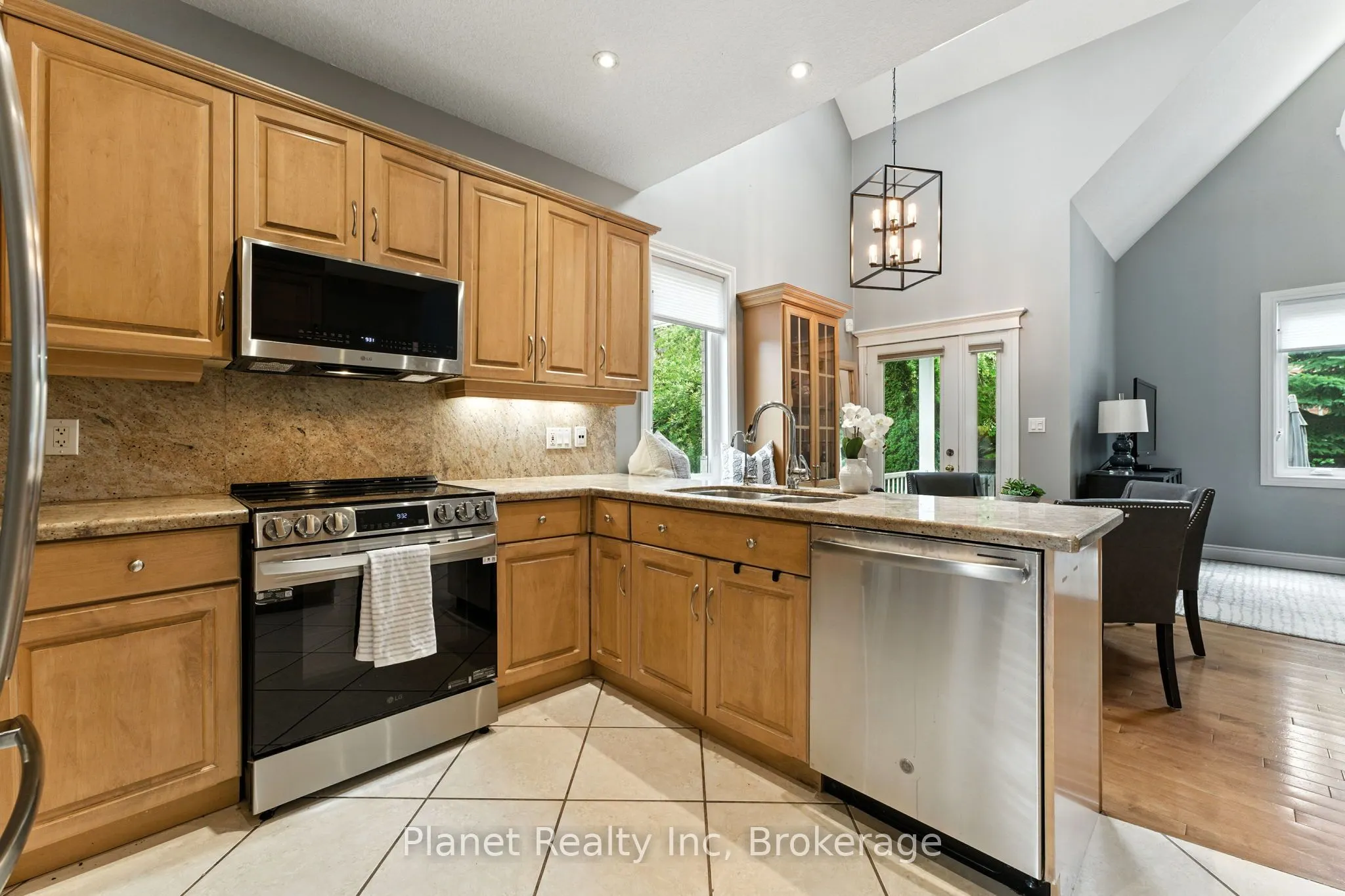 63 Truesdale Crescent