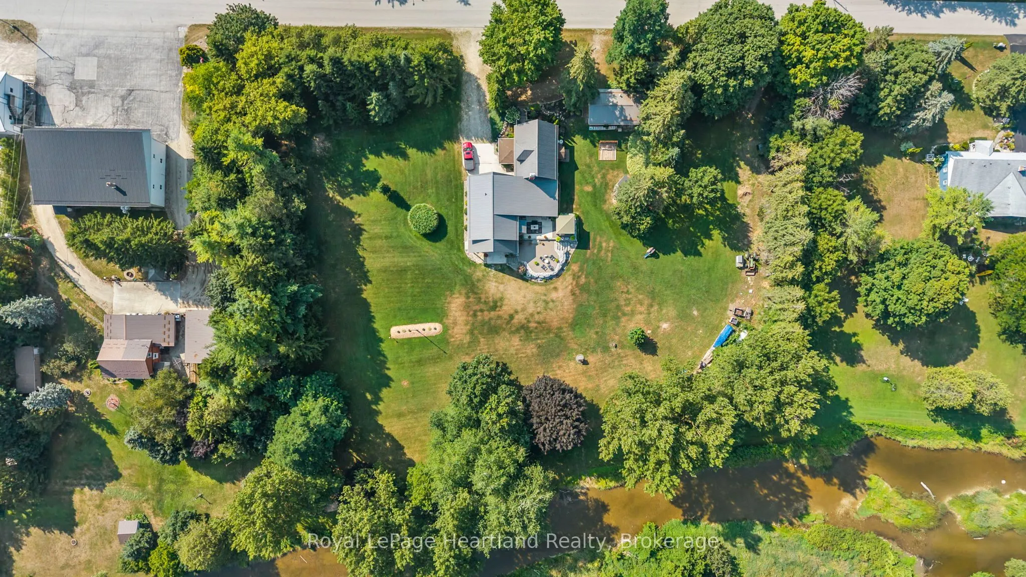 1043 Queen Street