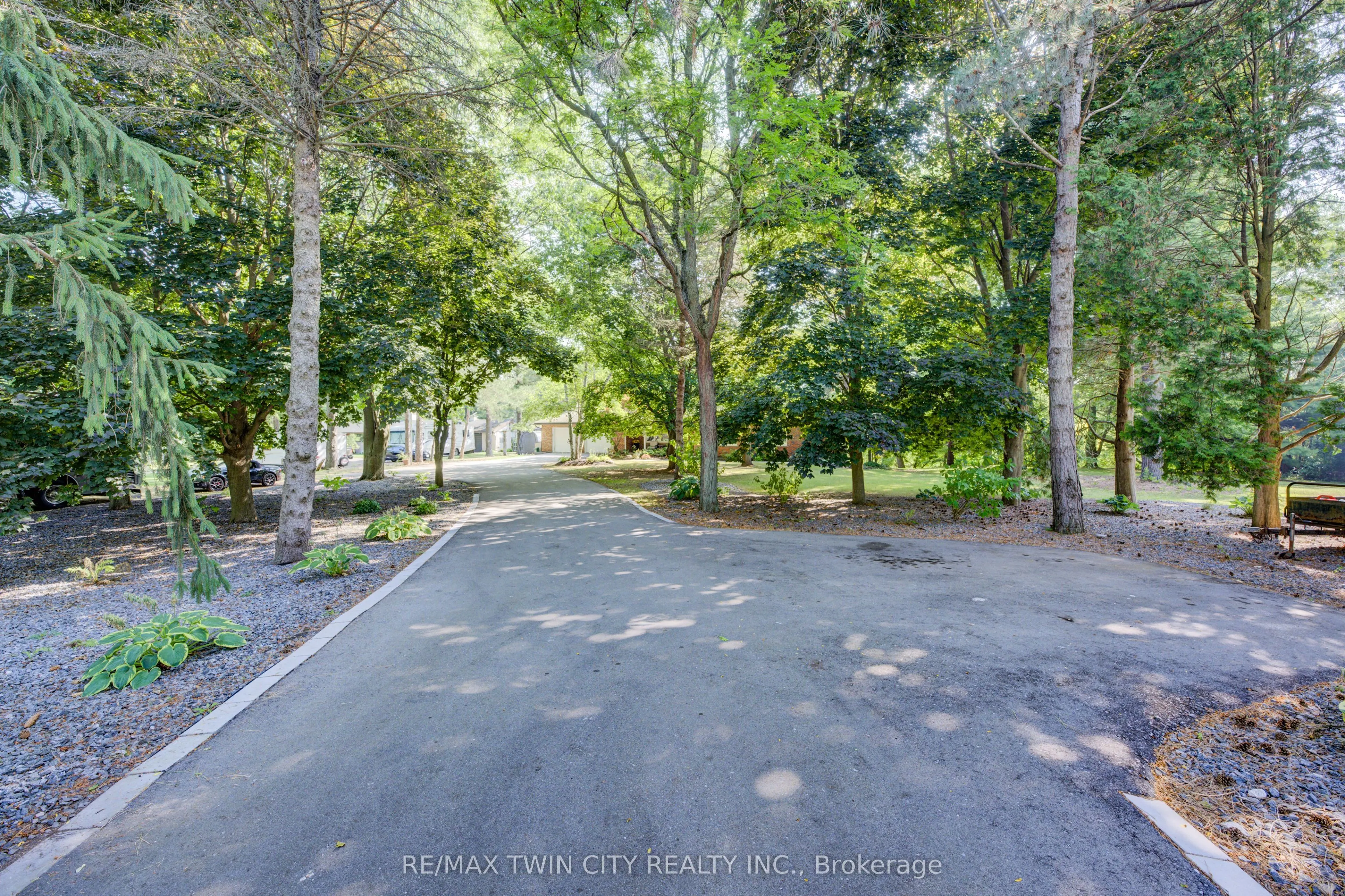 2080 Beaverdale Road