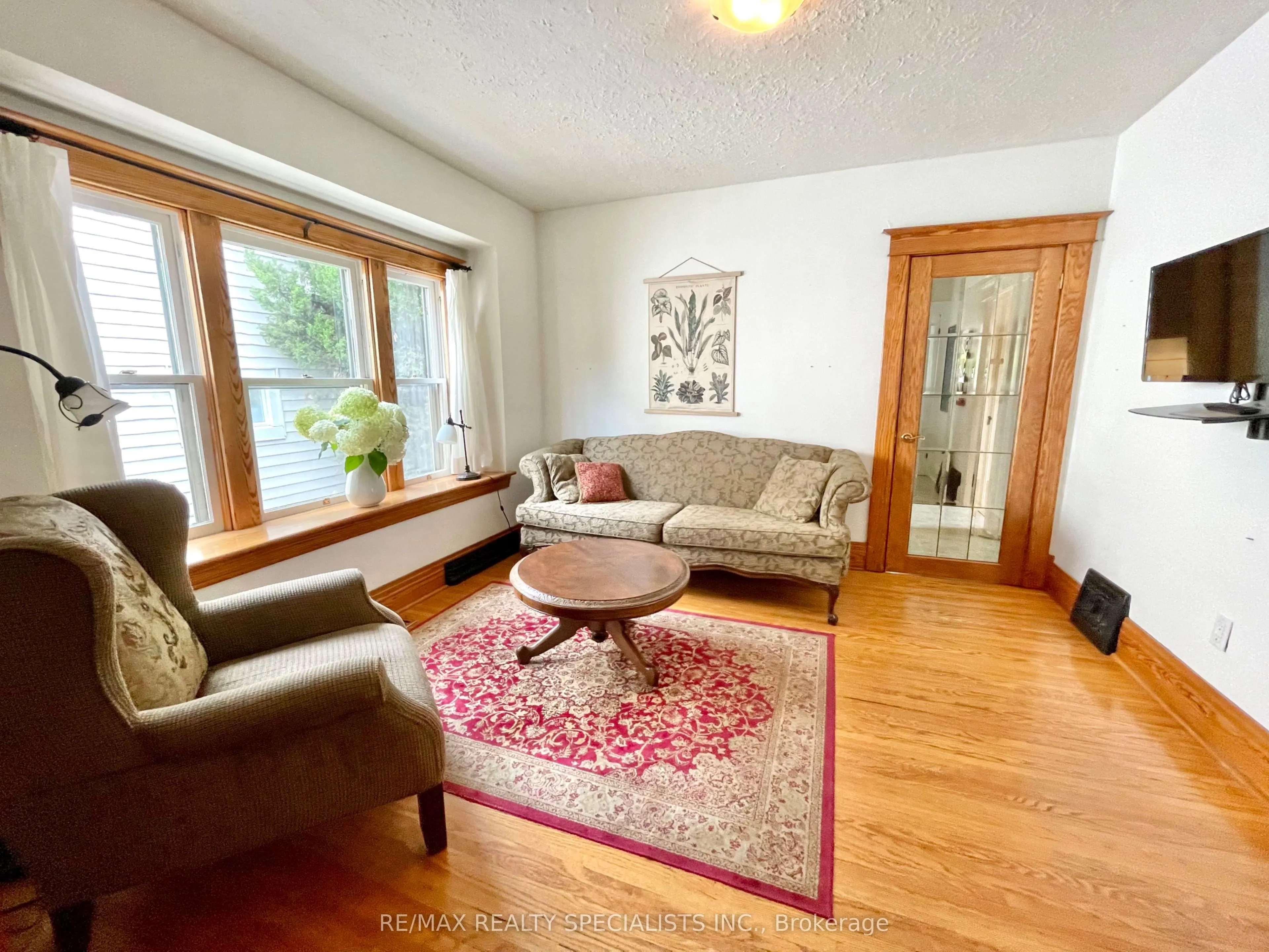 56 Woodland Avenue