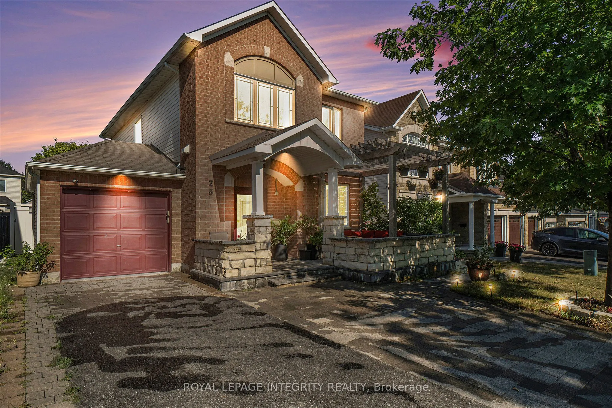 25 Berry Glen Street