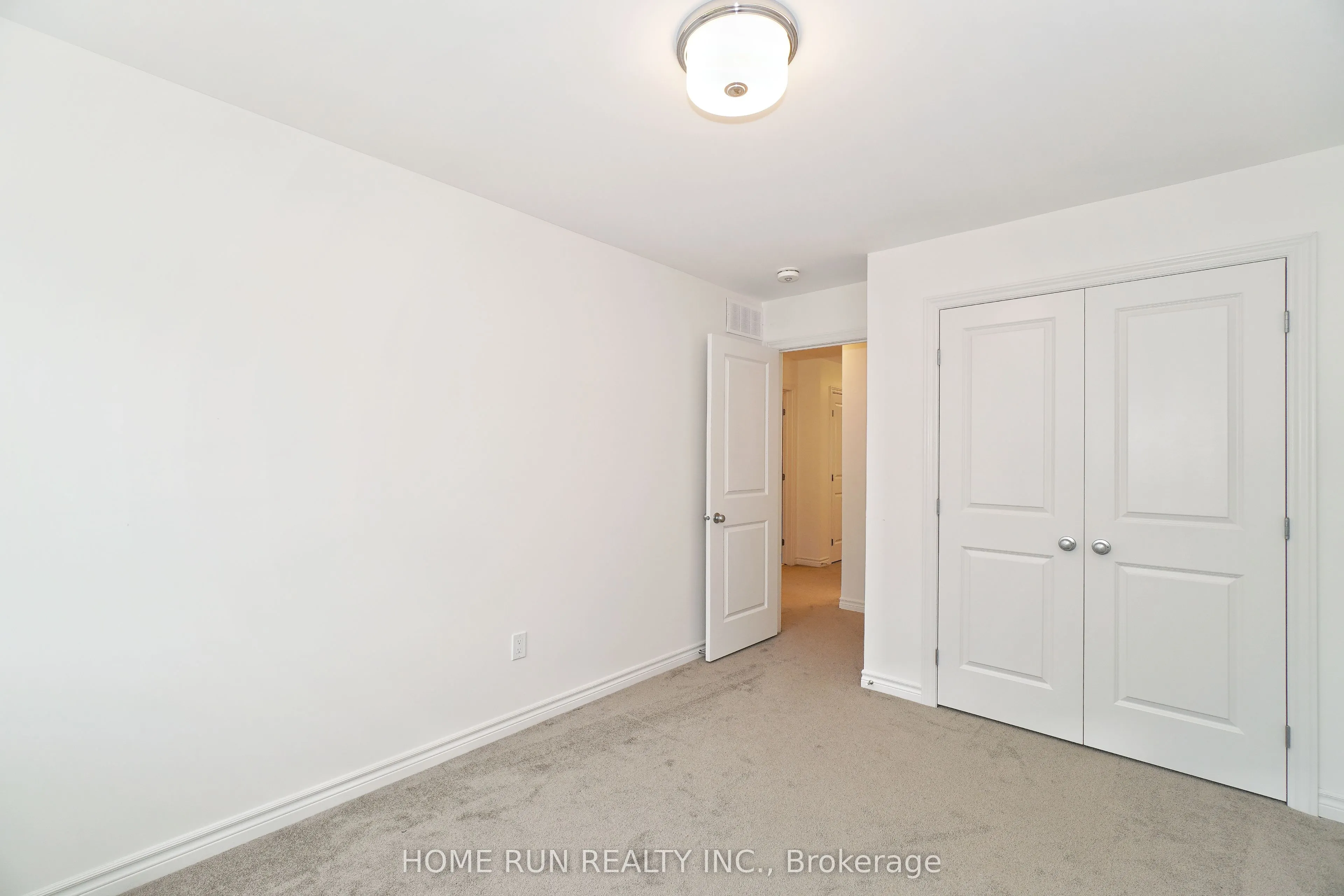 517 Sonmarg Crescent