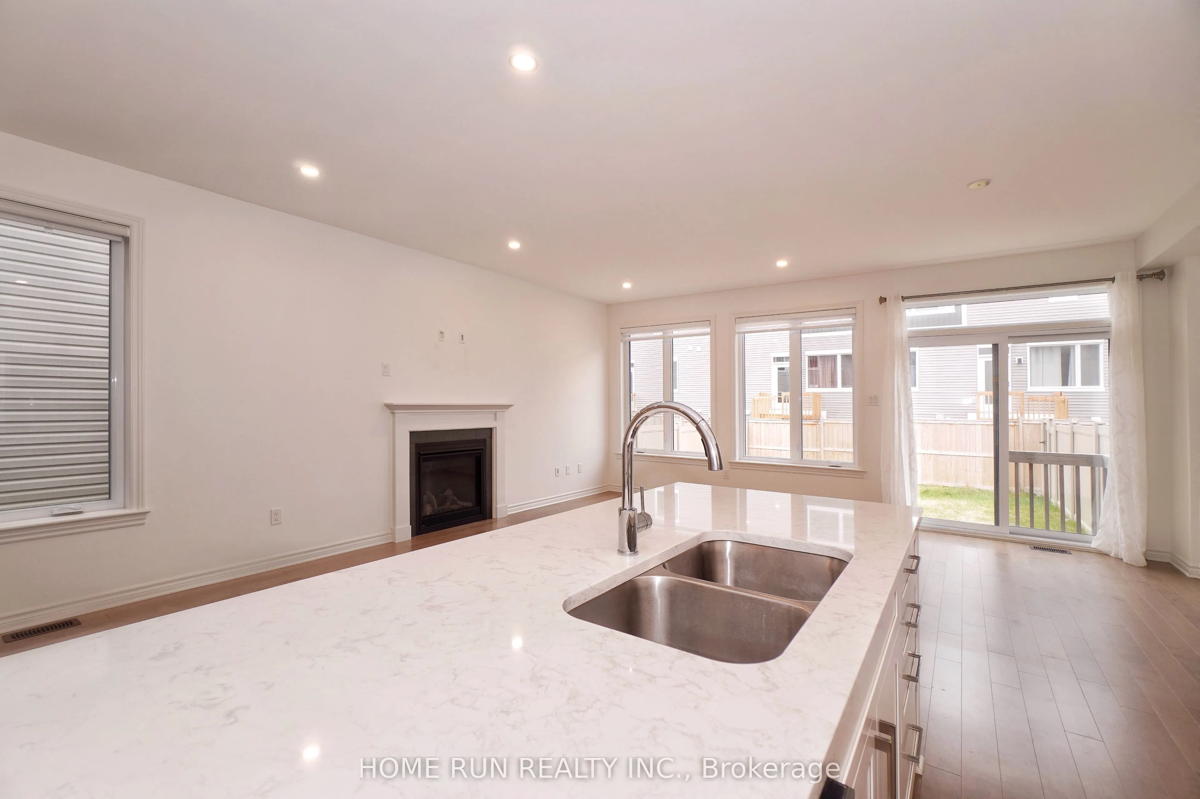 517 Sonmarg Crescent