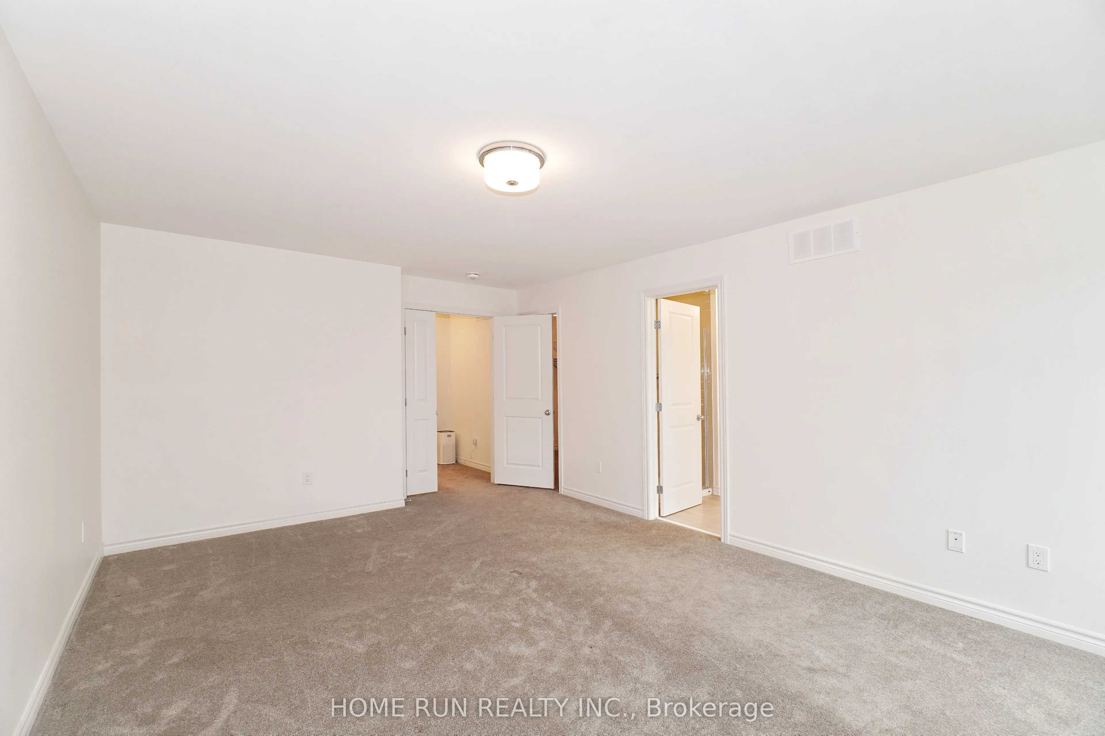 517 Sonmarg Crescent