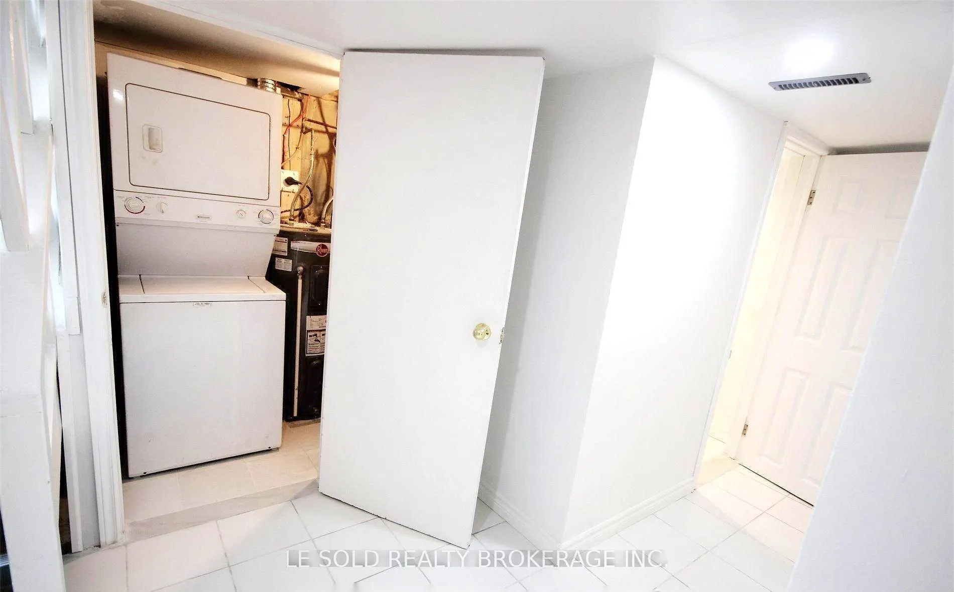 130 Leland Street, #Bsmt Room