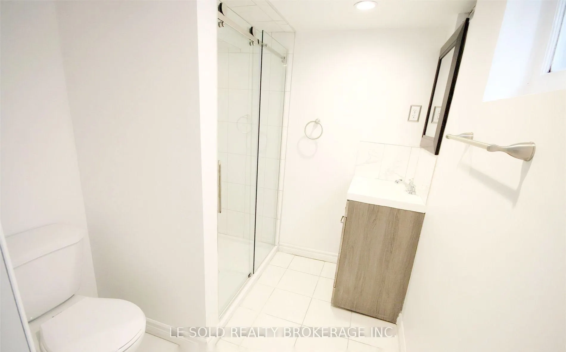 130 Leland Street, #Bsmt Room