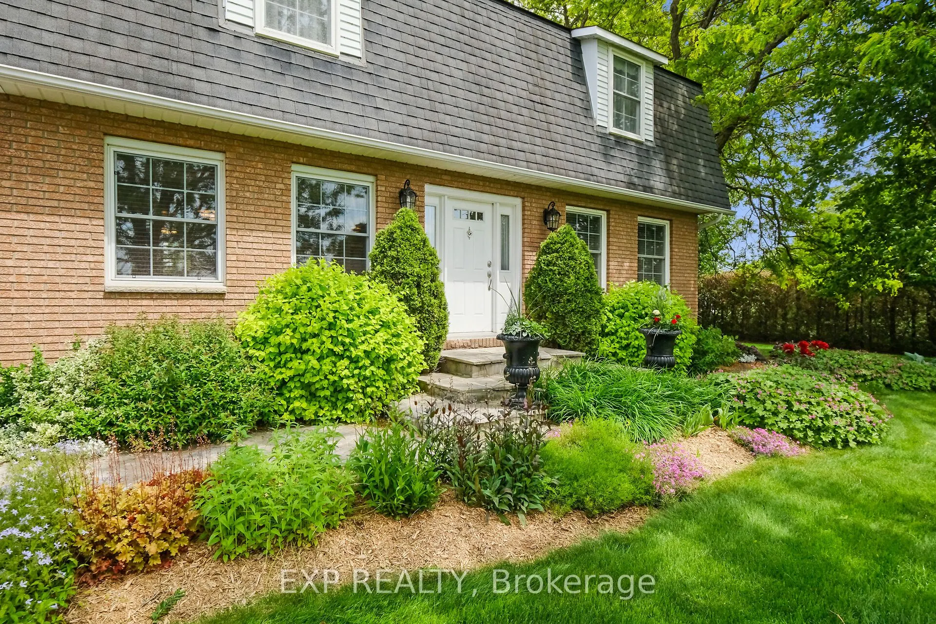 183 Hamilton Road