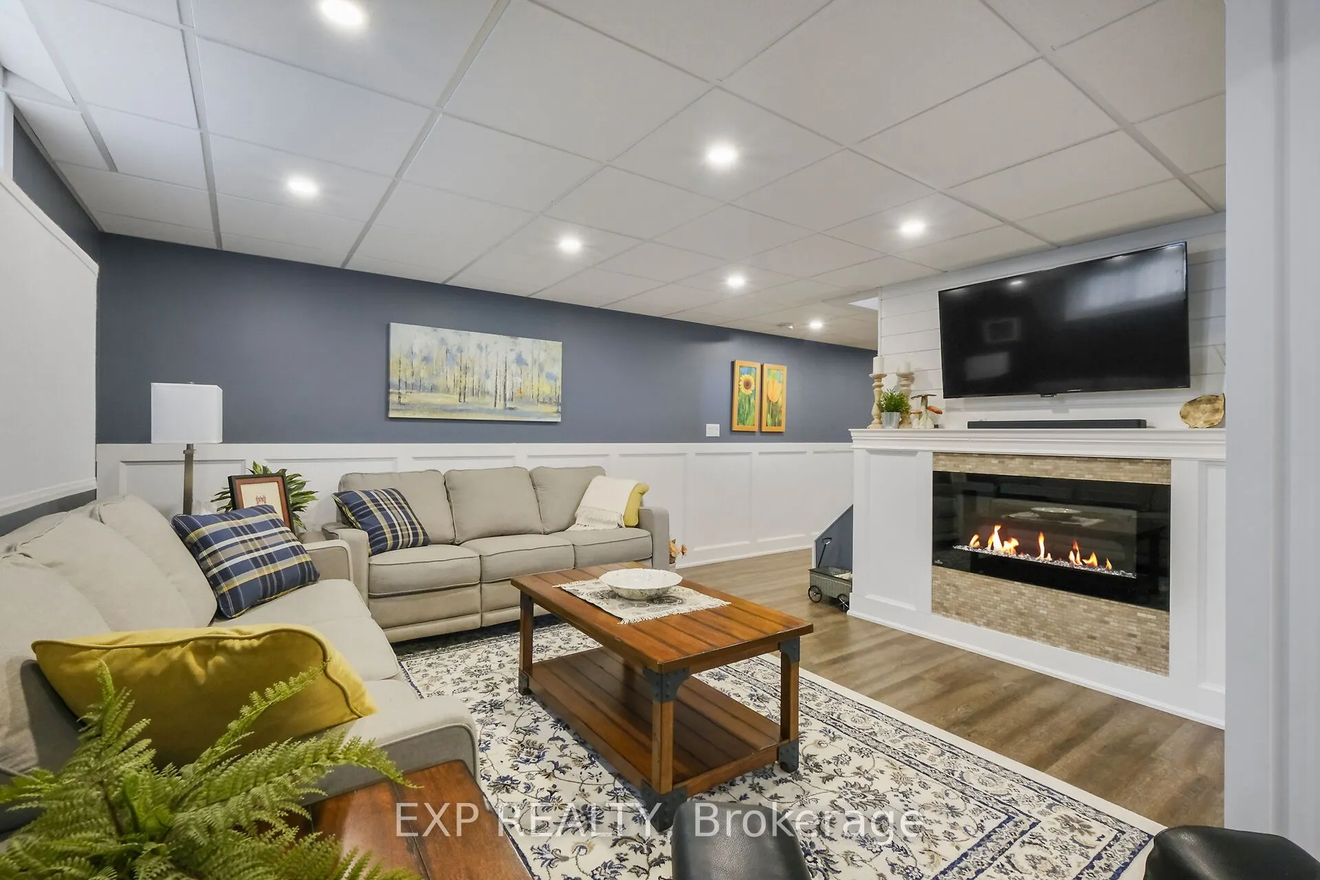183 Hamilton Road