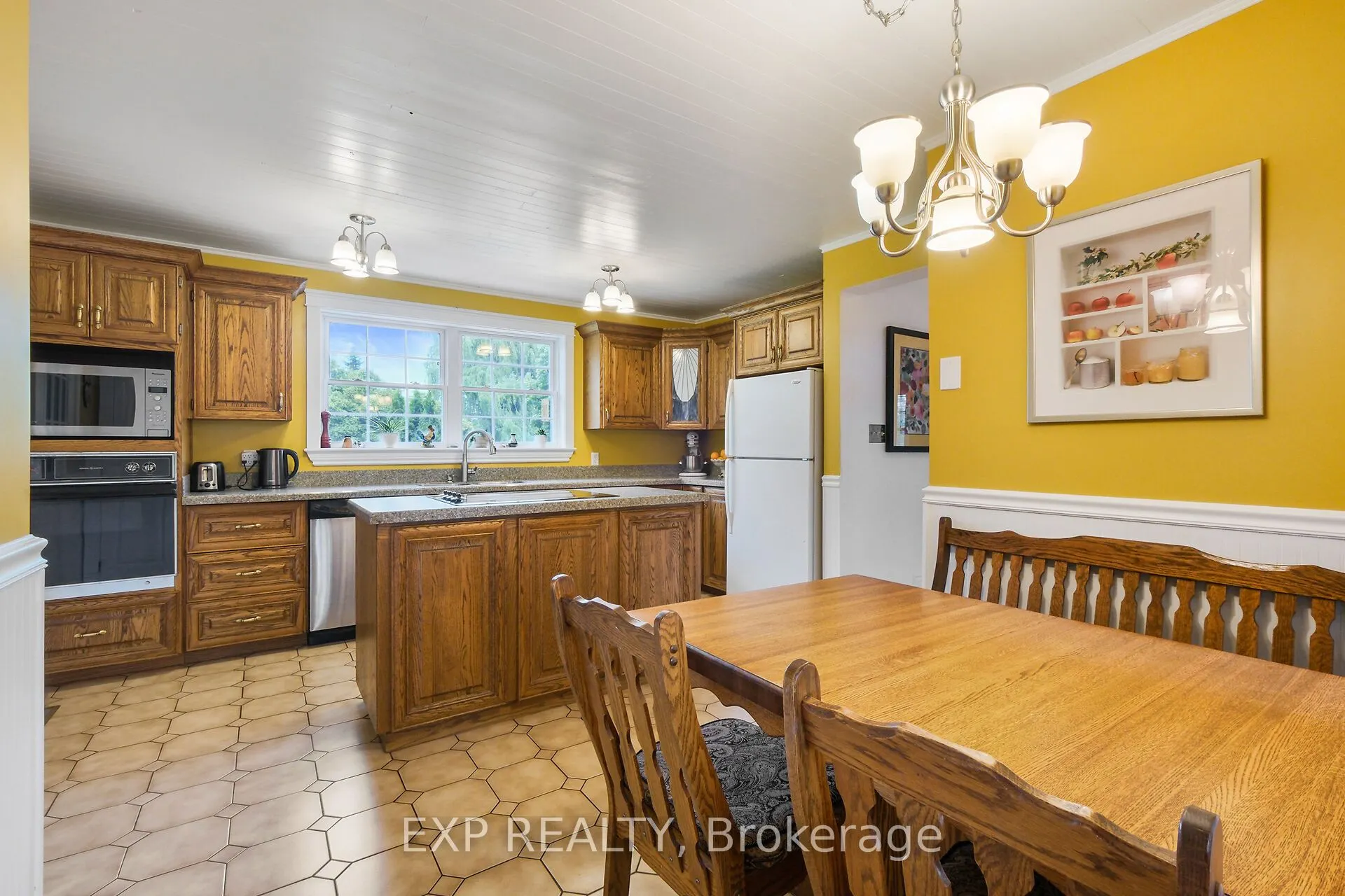 183 Hamilton Road