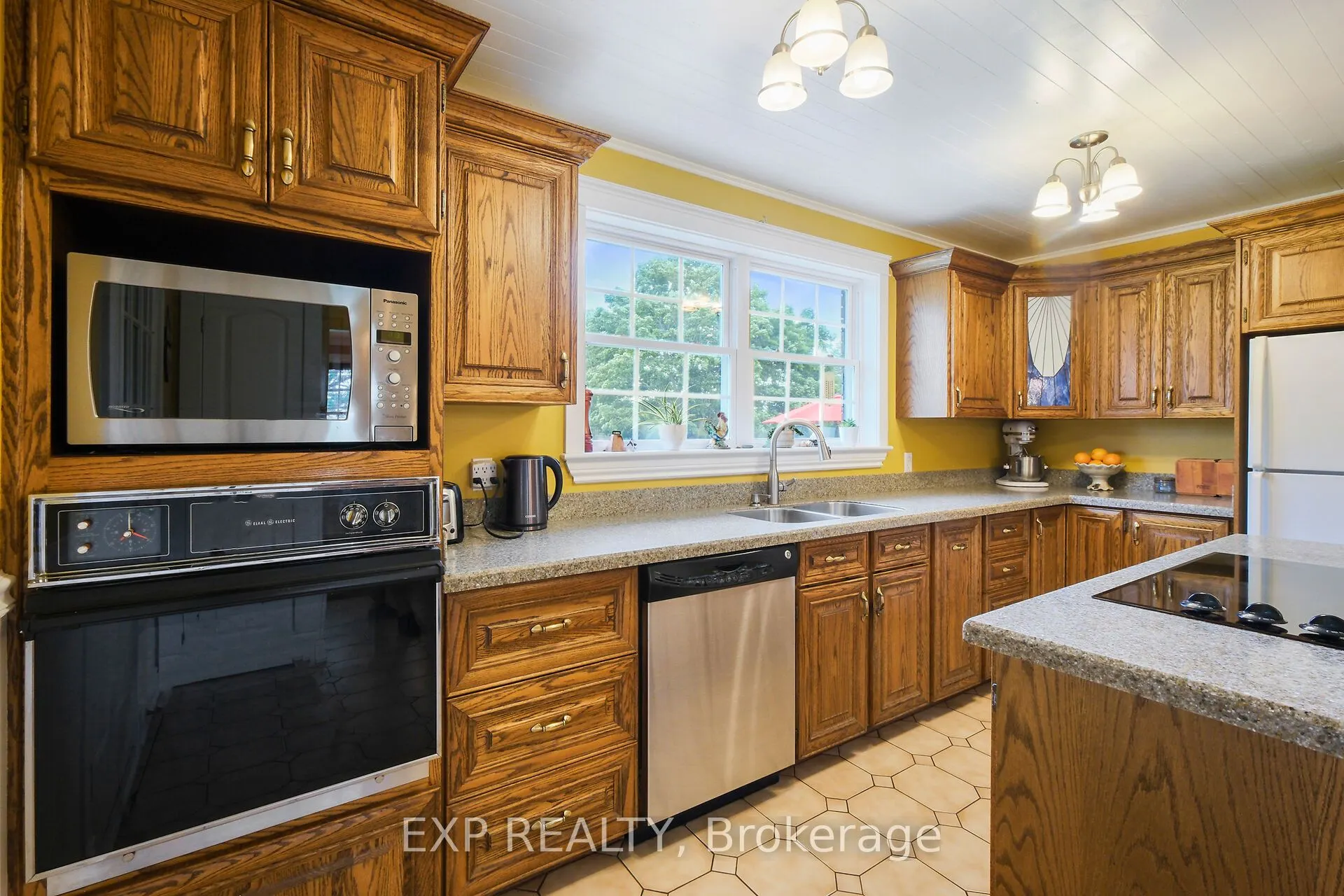 183 Hamilton Road