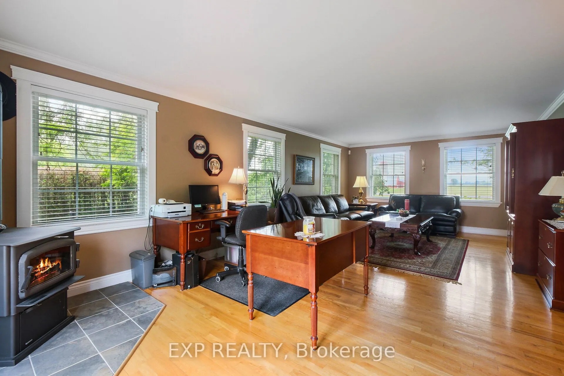 183 Hamilton Road