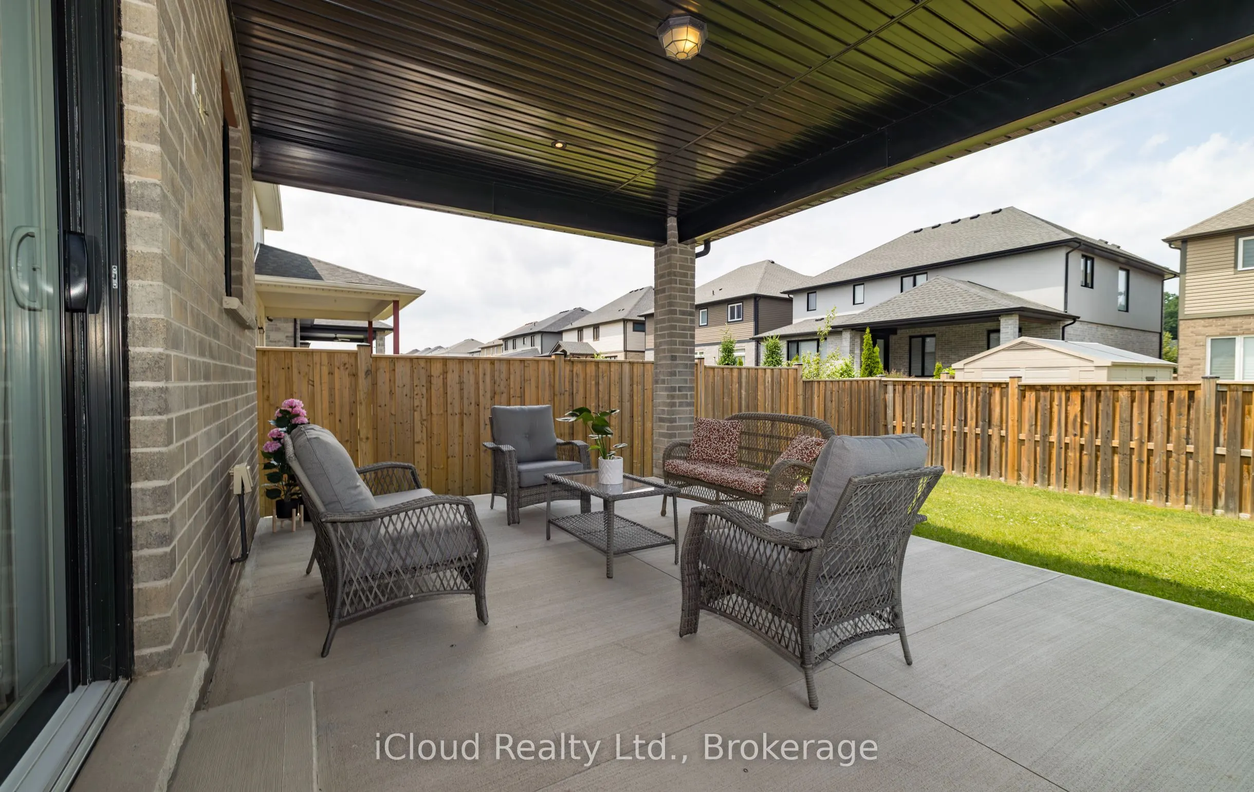 9305 Eagle Ridge Drive