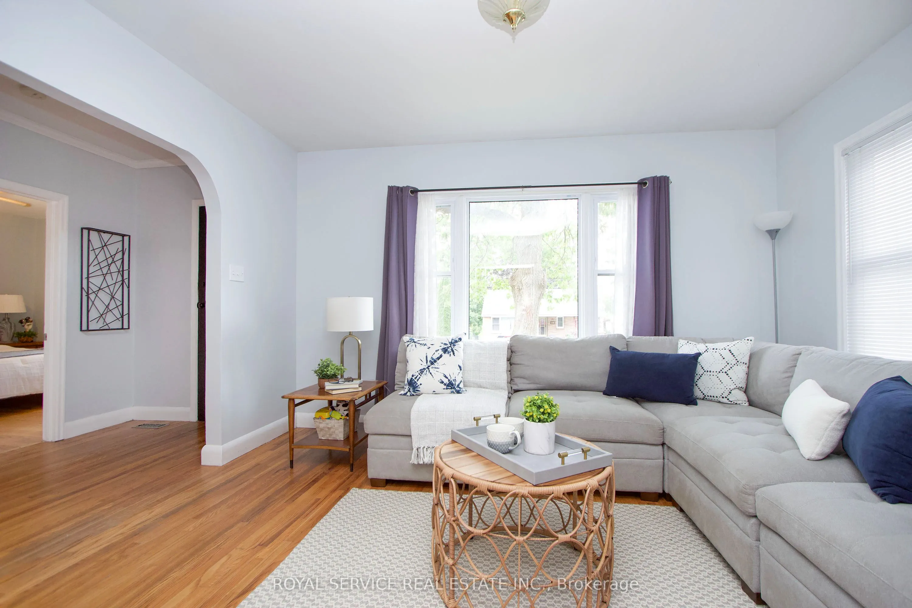113 Elgin Street N