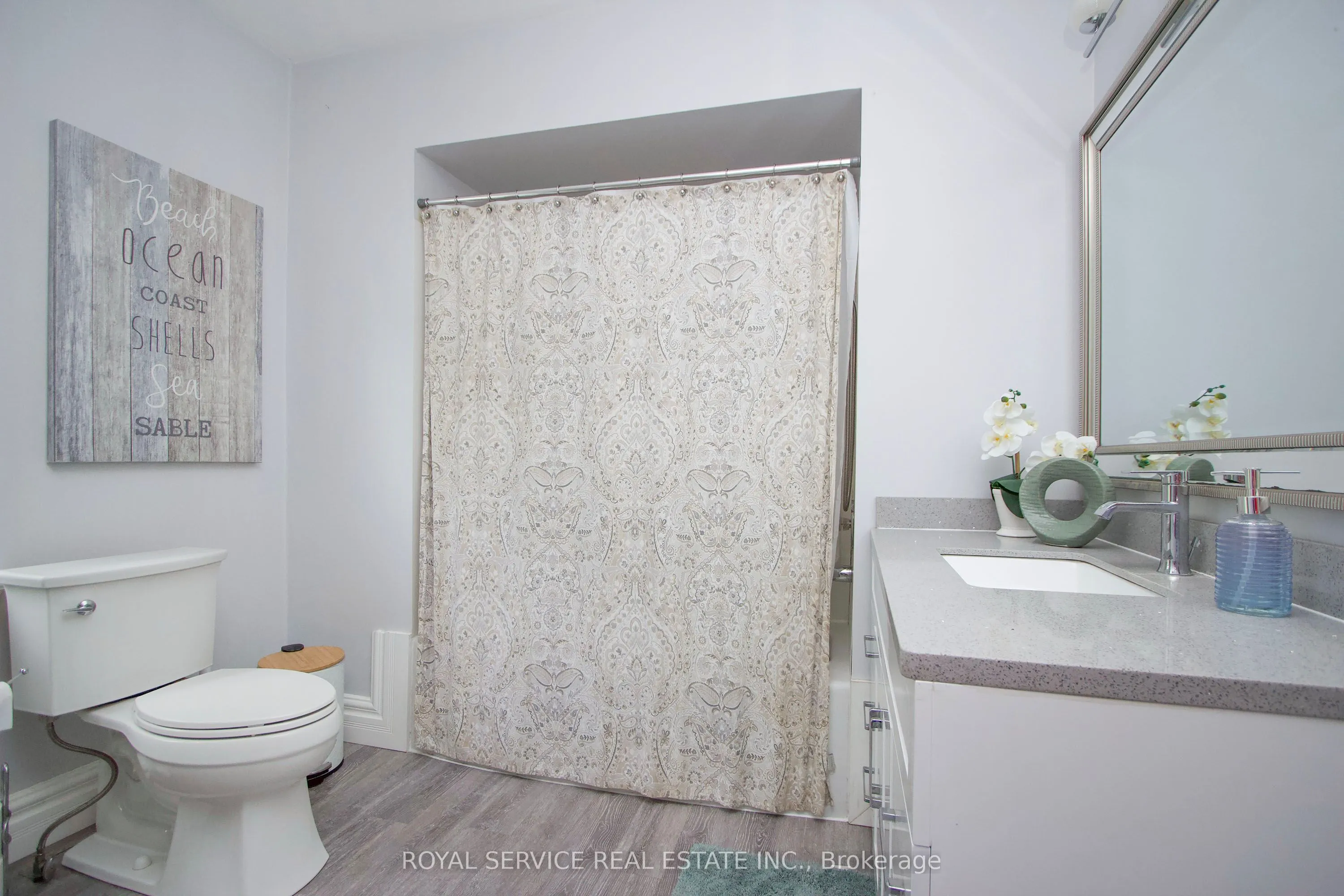 113 Elgin Street N
